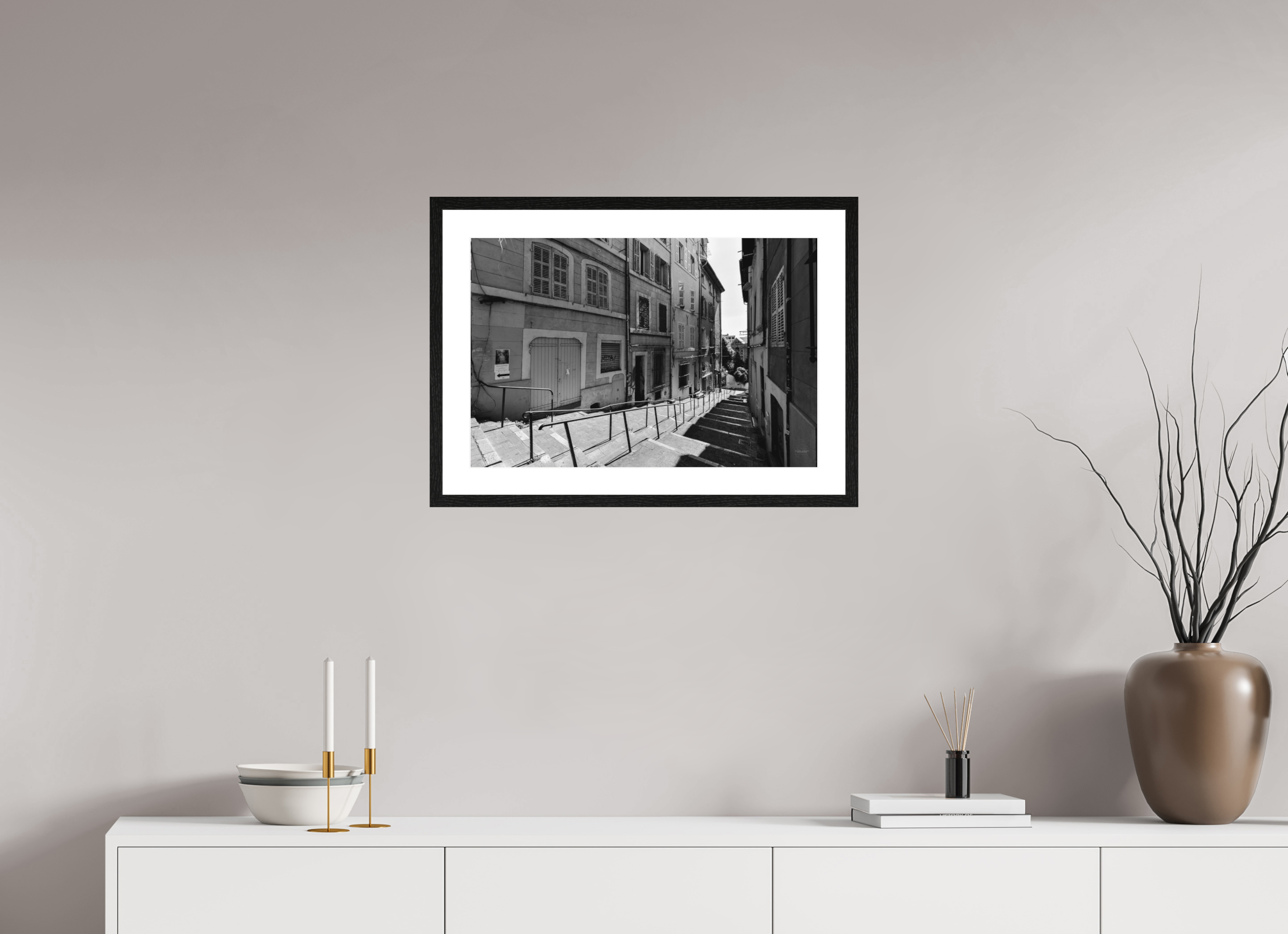 60 x 40 cm, Tirage N&B mat + Cadre noir avec passe-partout Poster urbain – Escaliers du silence
