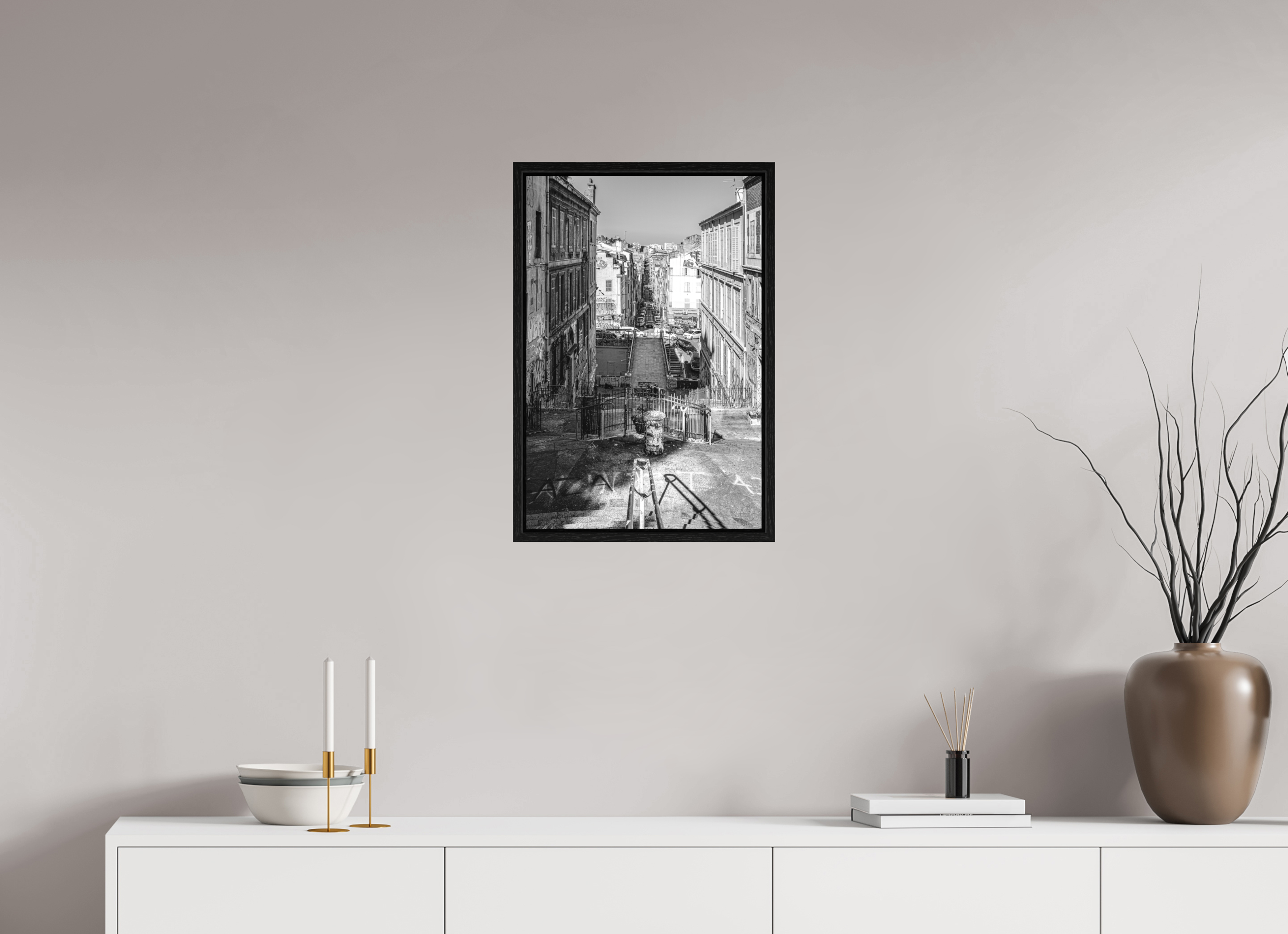 40 x 60 cm, Tirage N&B dans Caisse américaine noire Affiche urbaine – Perspective Marseillaise