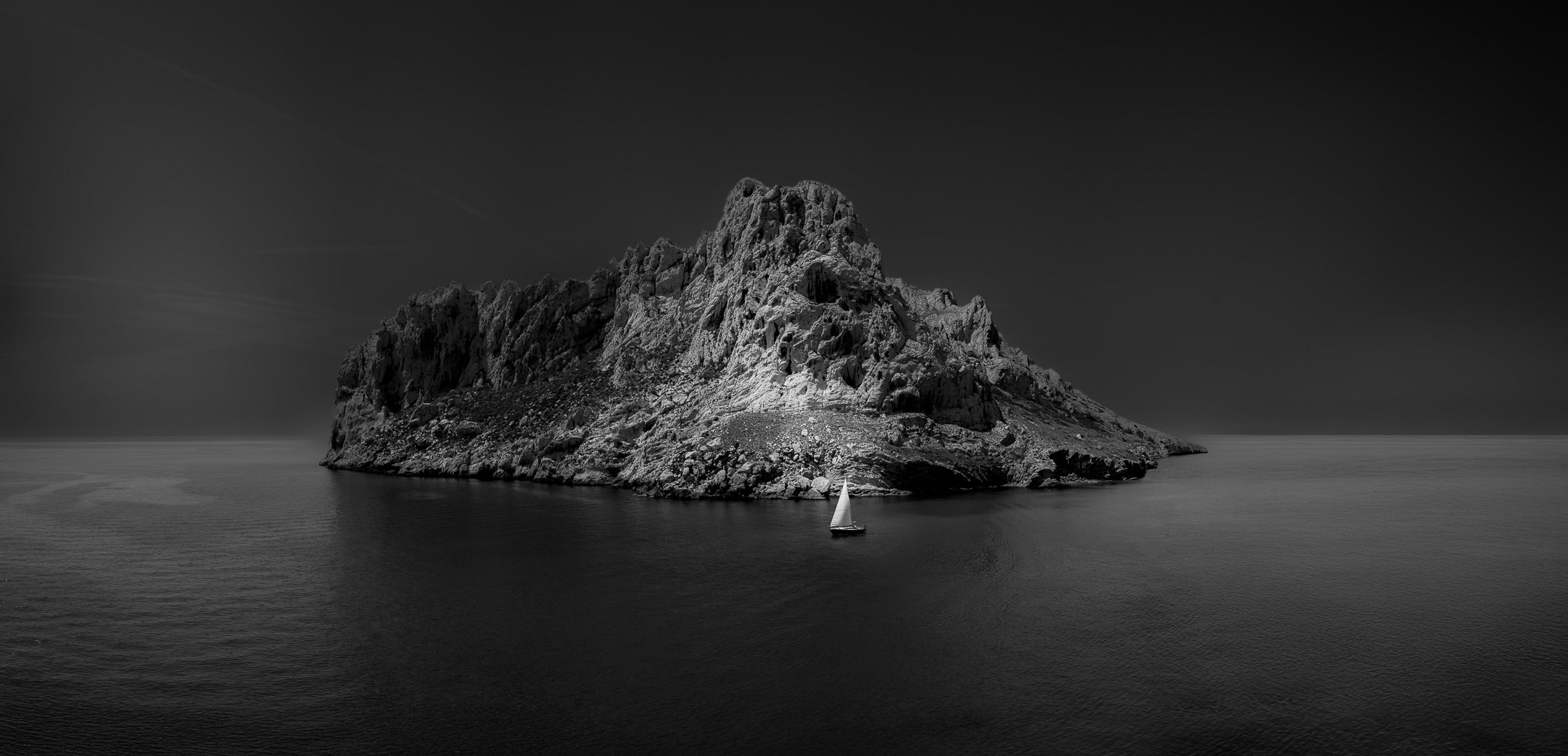 L'île refuge ou prison
