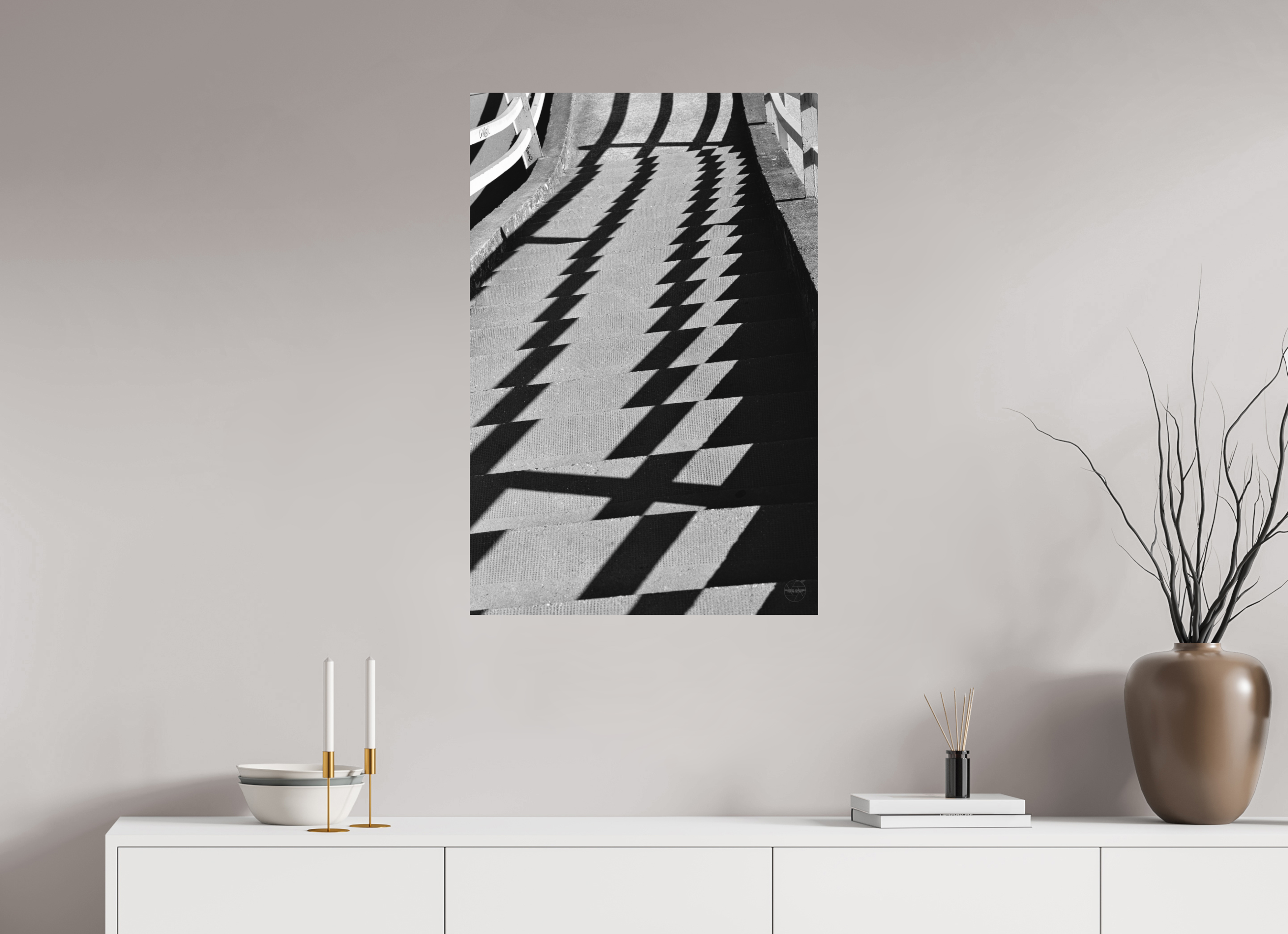 60 x 90 cm, Tirage N&B mat seul Fréquence Descendante | Poster Noir et Blanc Abstrait & Architecture Minimaliste