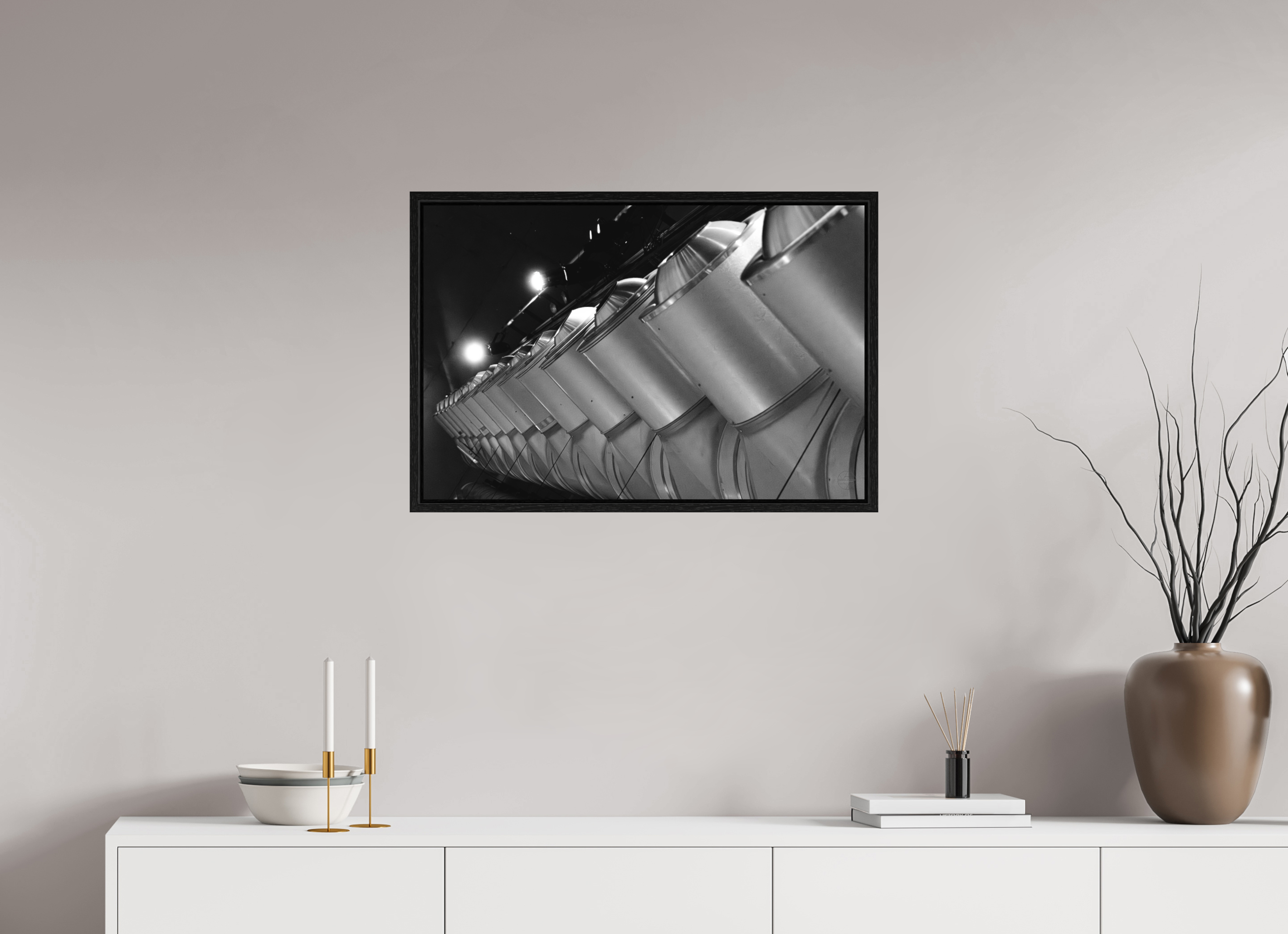 75 x 50 cm, Tirage N&B dans Caisse américaine noire Perspective Métallique