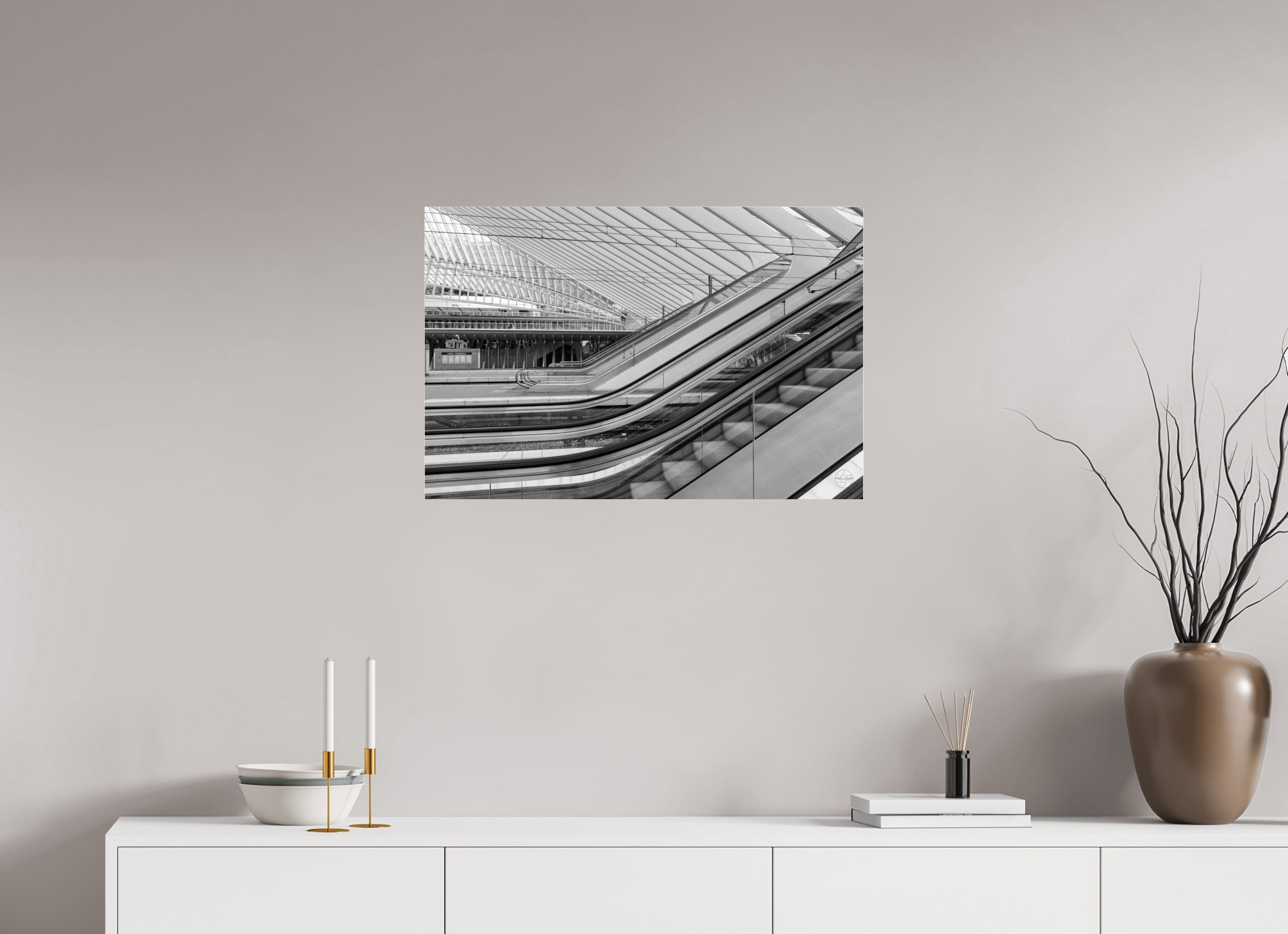 75 x 50 cm, Tirage N&B sous Plexi Photo architecture – Lignes en mouvement