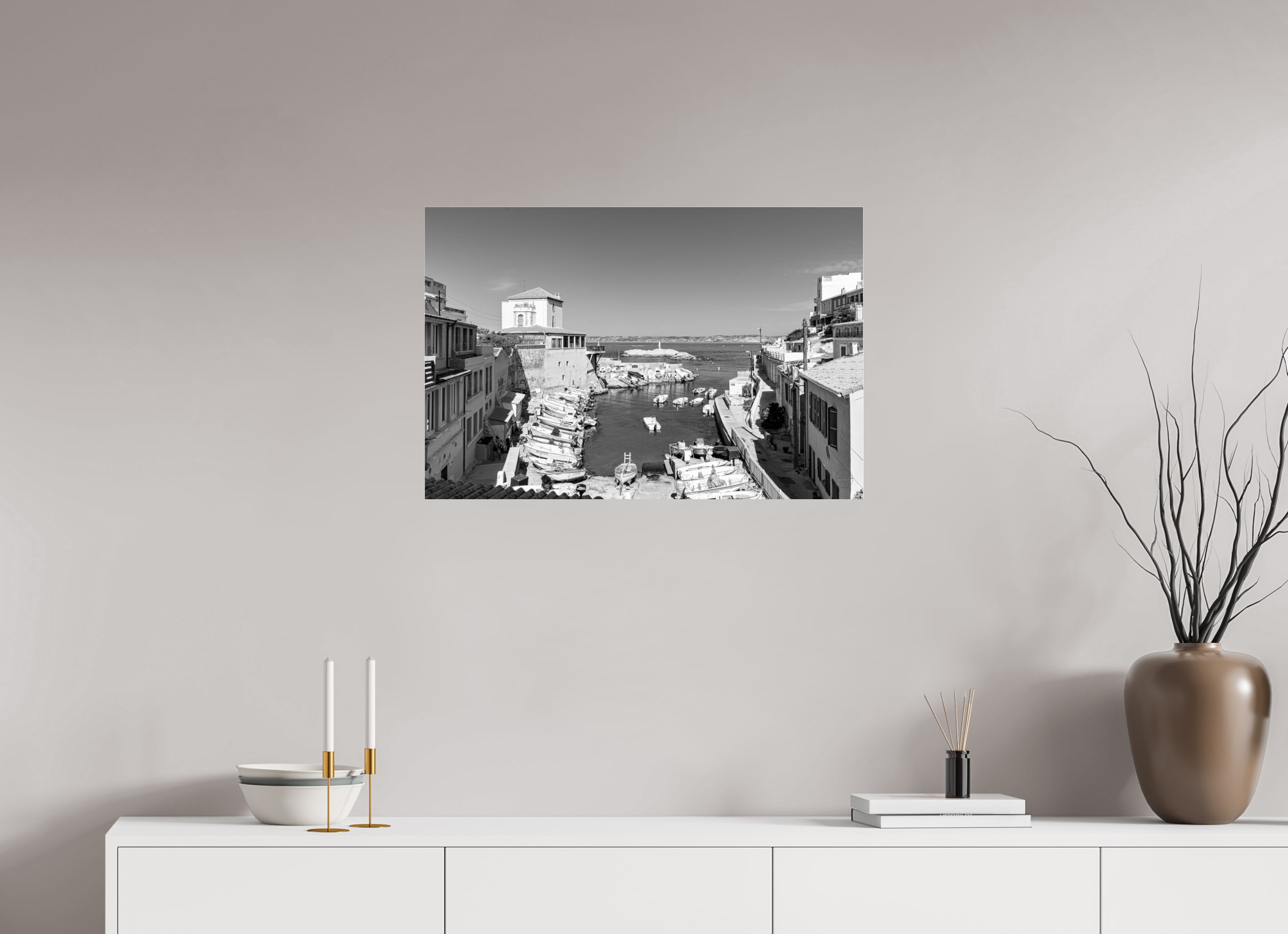 75 x 50 cm, Tirage N&B sous Plexi Affiche artistique – Silence sur Malmousque