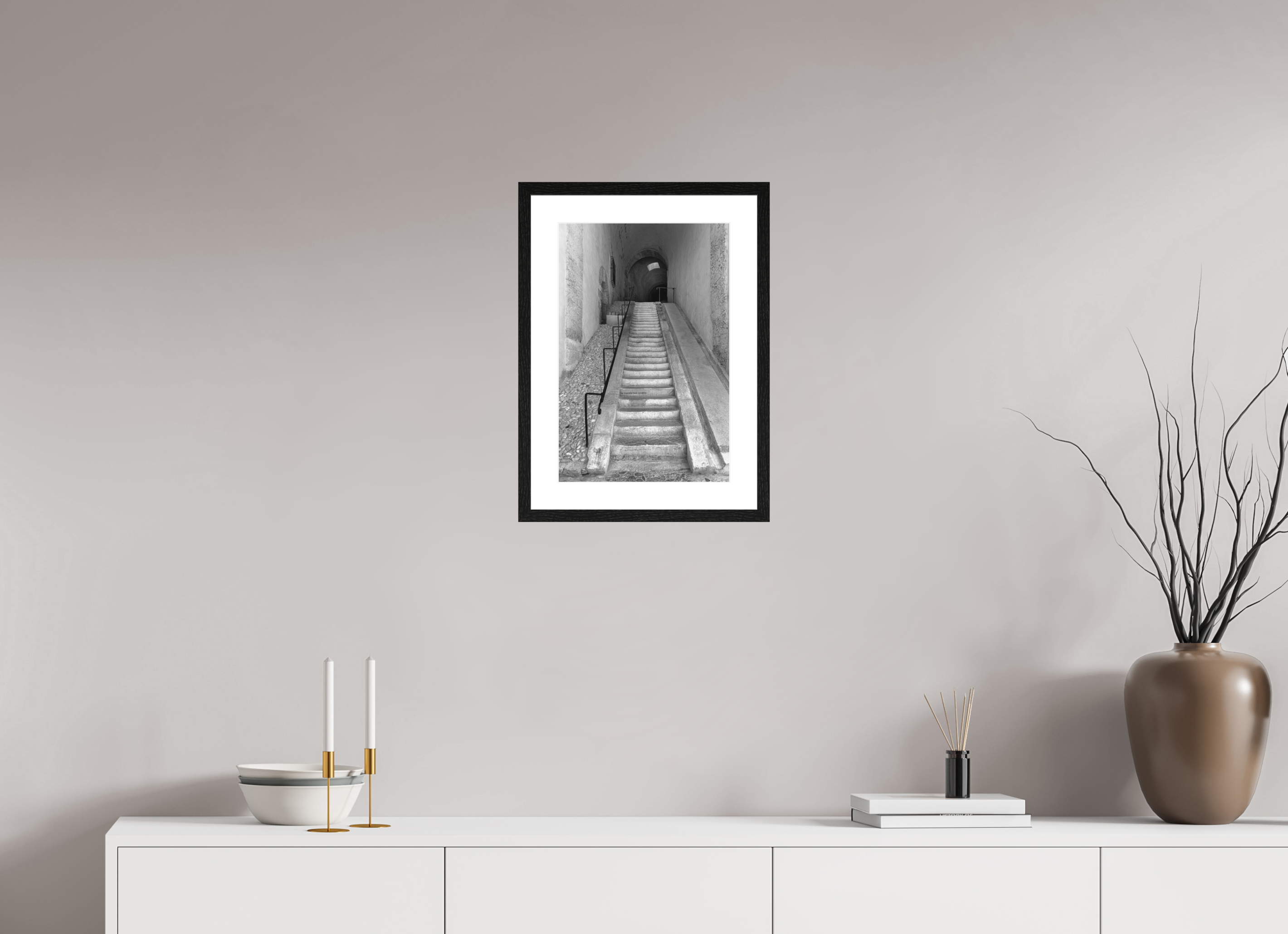 30 x 45 cm, Tirage N&B mat + Cadre noir avec passe-partout Affiche artistique – La Montée des Canons