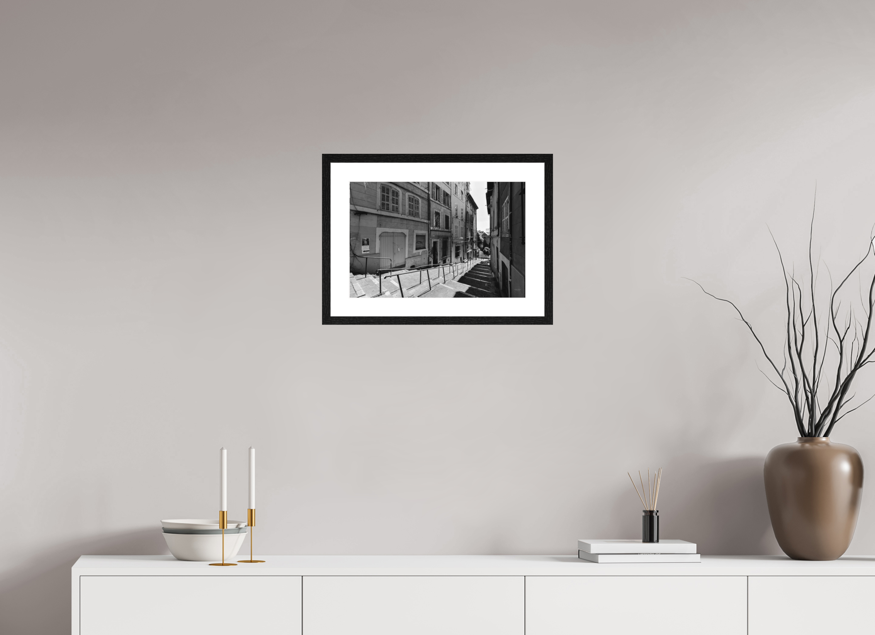 45 x 30 cm, Tirage N&B mat + Cadre noir avec passe-partout Poster urbain – Escaliers du silence