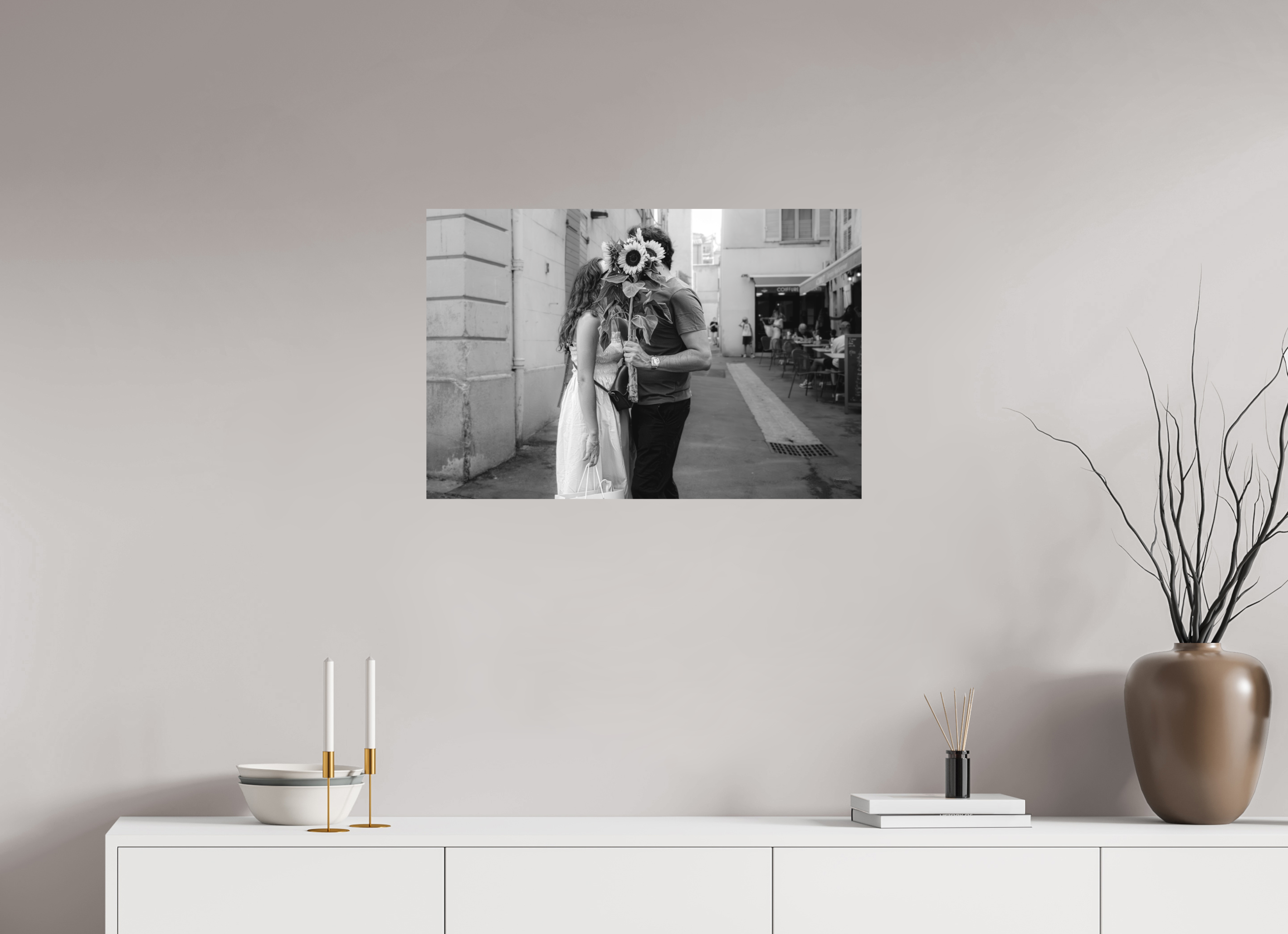 75 x 50 cm, Tirage N&B mat seul Les amoureux discrets