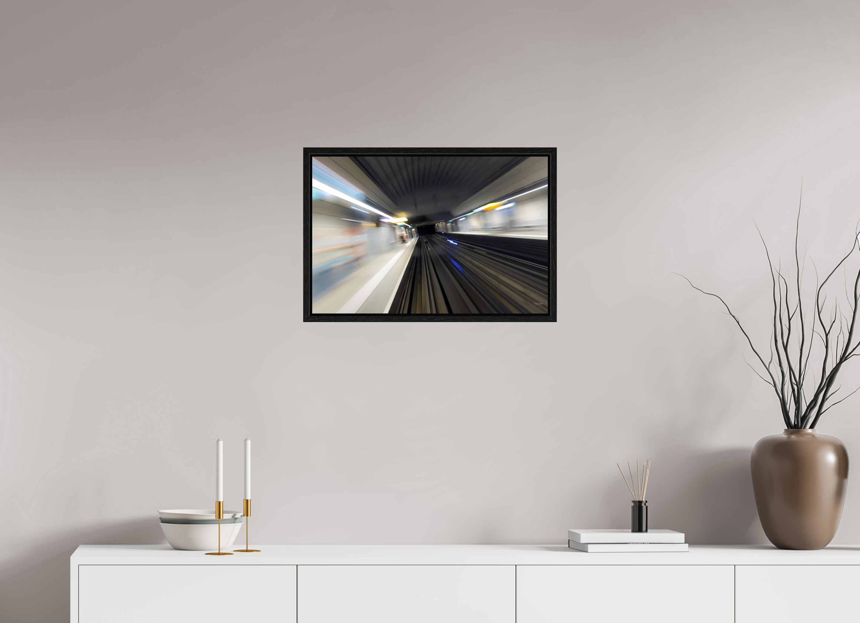 60 x 40 cm, Tirage couleur dans Caisse américaine noire Vitesse Souterraine