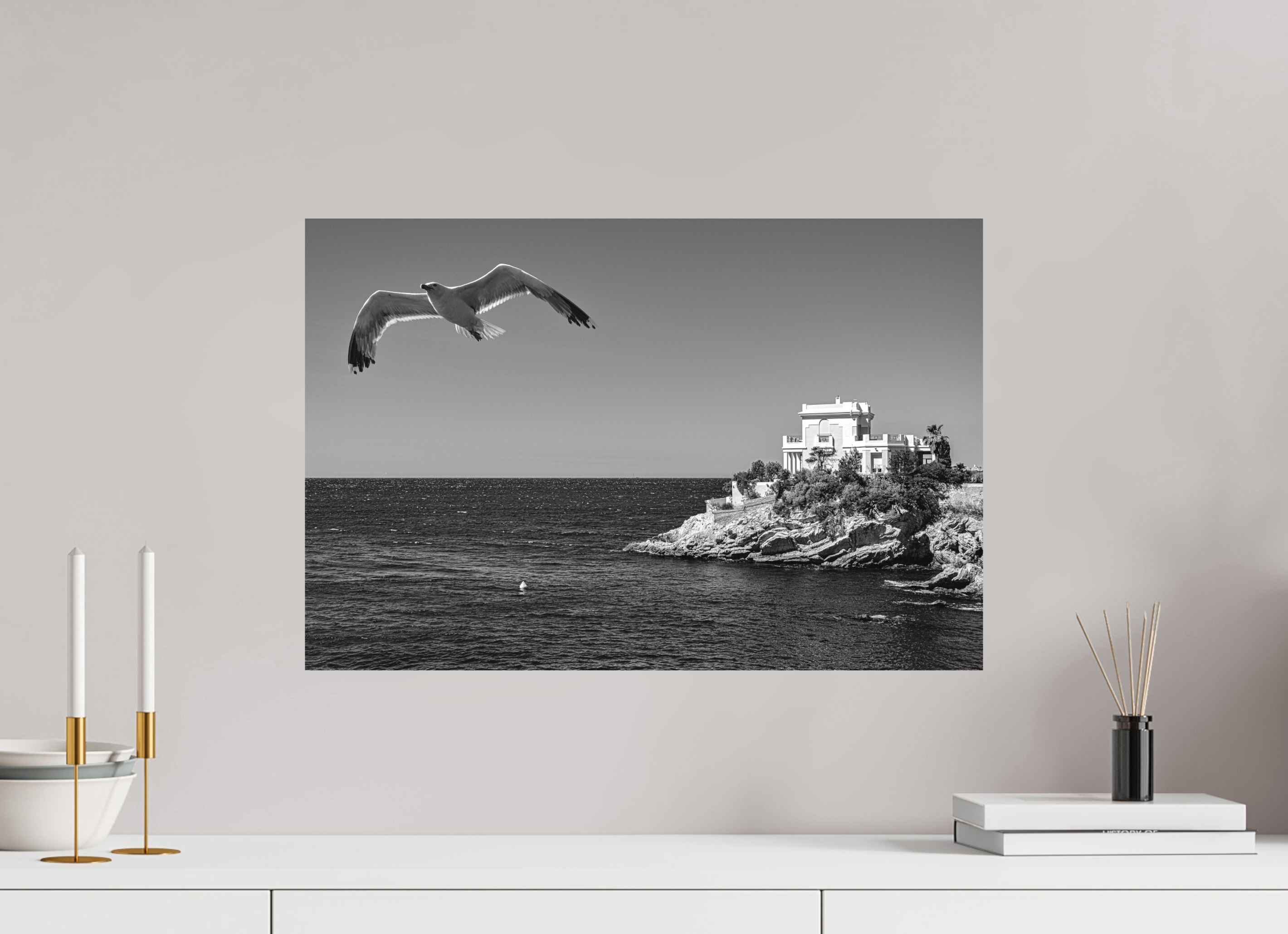 60 x 40 cm, Tirage N&B mat seul La maison, l'oiseau et la mer