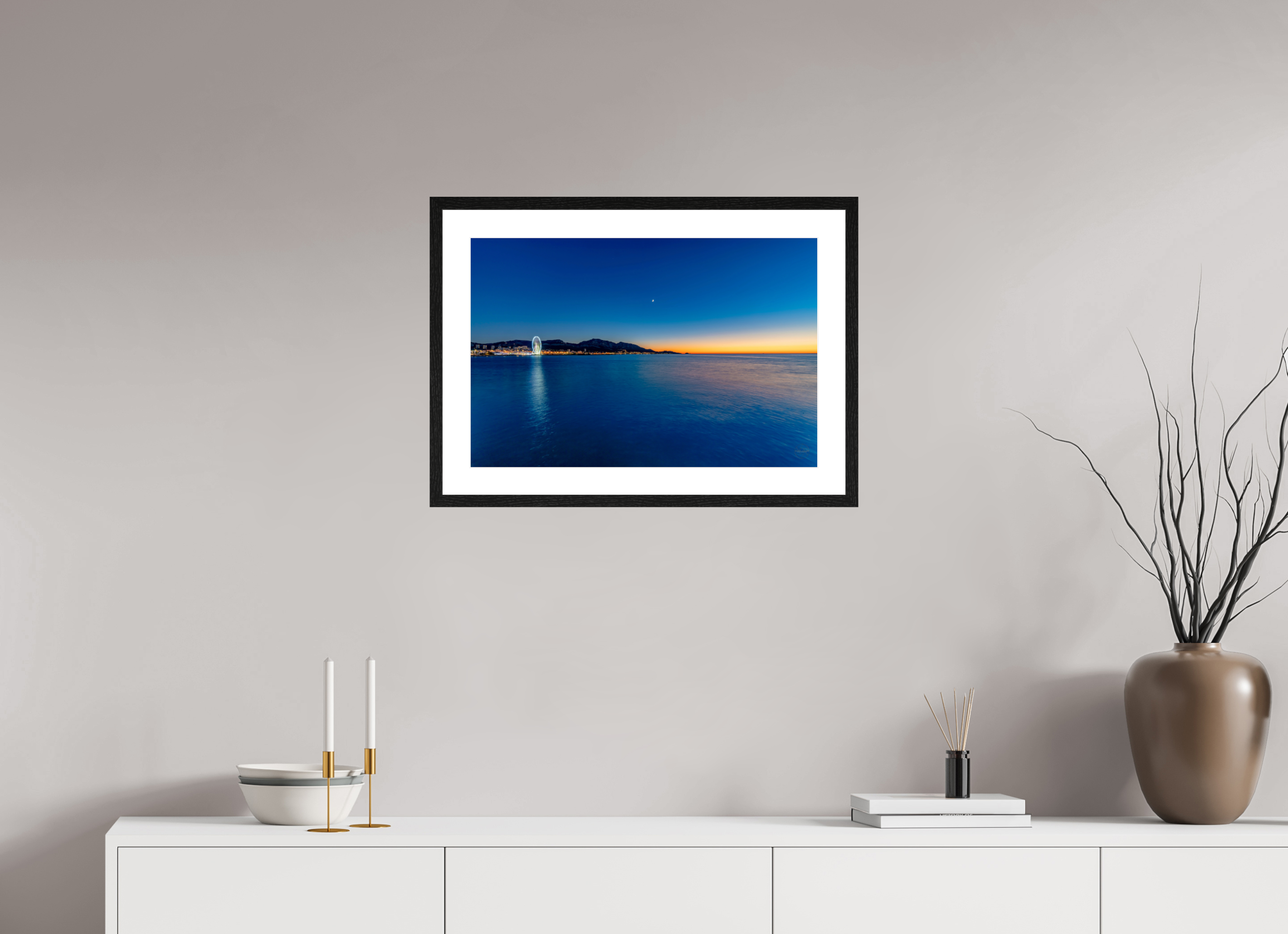 60 x 40 cm, Tirage couleur brillant + cadre noir avec passe-partout Le calme après la lumière
