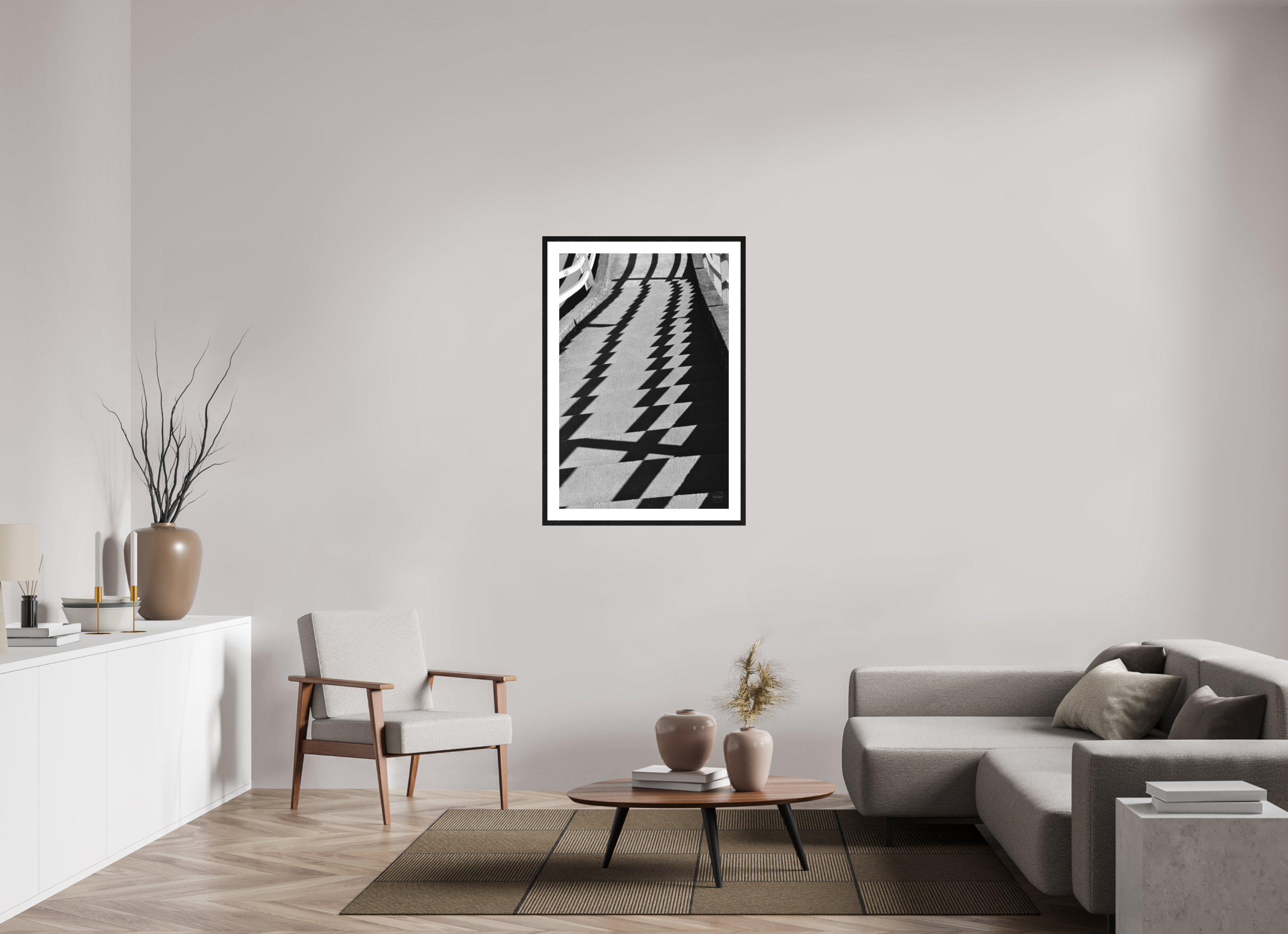 70 x 105 cm, Tirage N&B mat + Cadre noir avec passe-partout Fréquence Descendante | Poster Noir et Blanc Abstrait & Architecture Minimaliste
