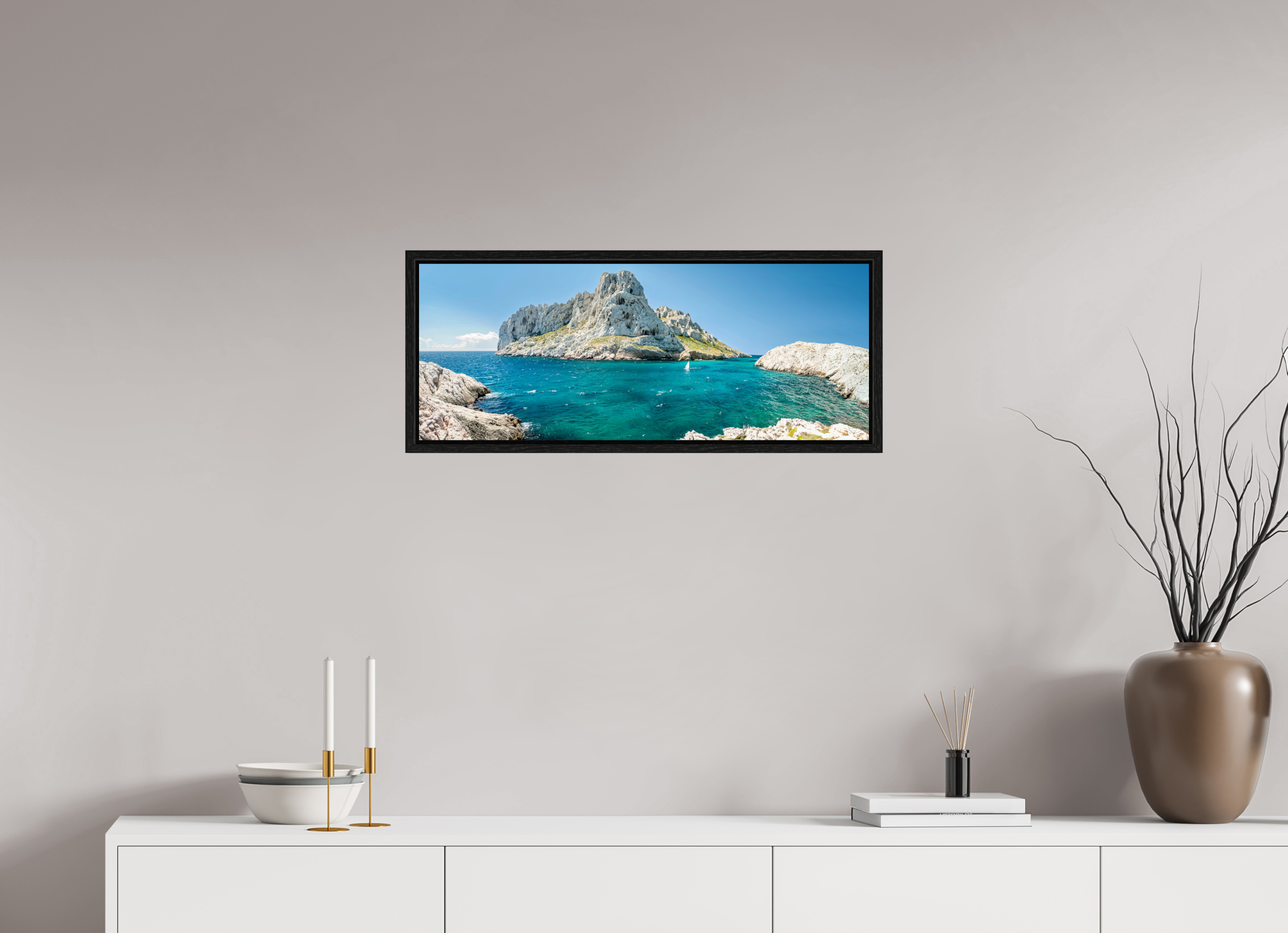 76,5 x 30 cm, Tirage couleur dans Caisse américaine noire Émeraude des Calanques