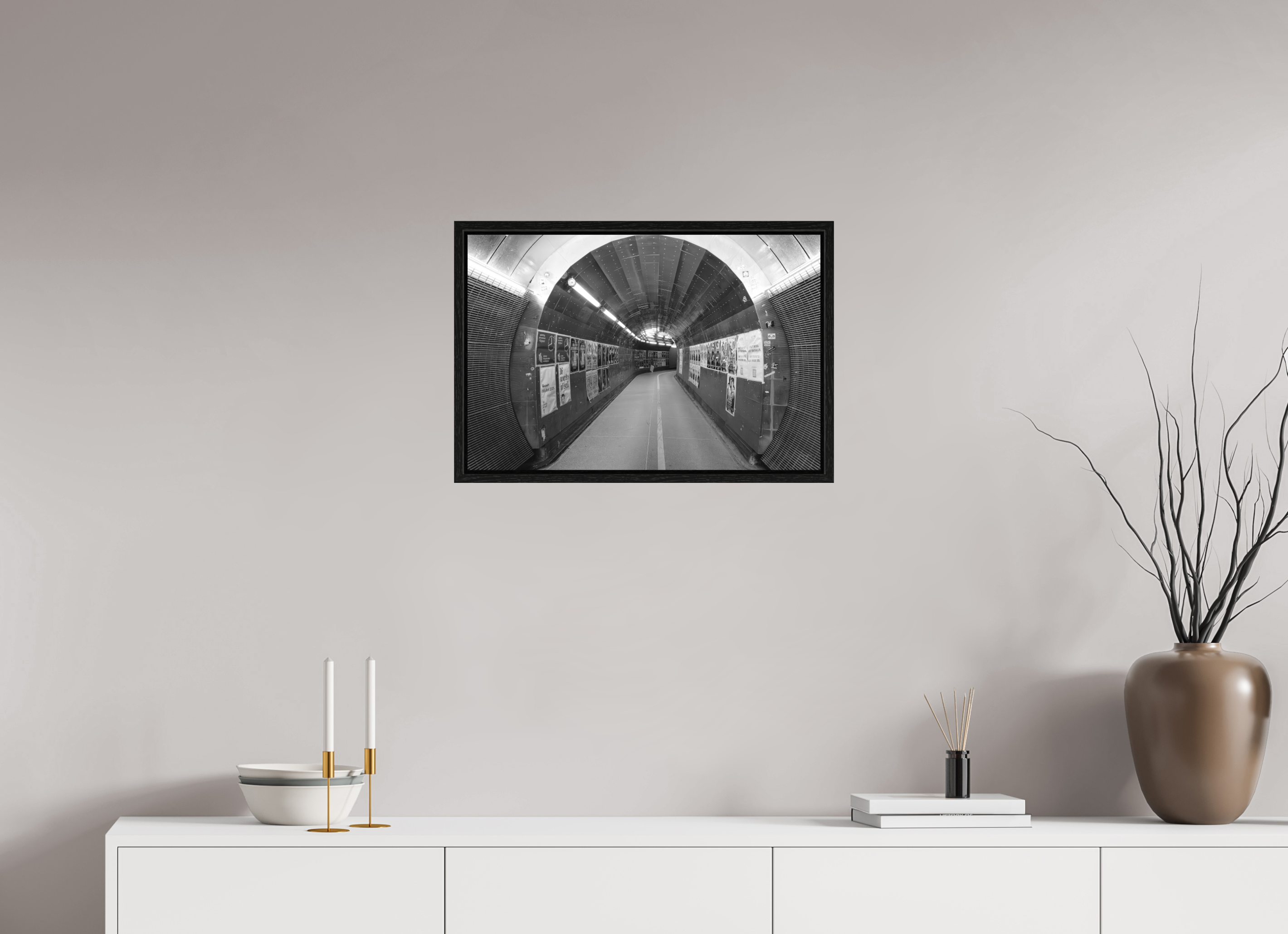 60 x 40 cm, Tirage N&B dans Caisse américaine noire Poster premium – L’Écho du Passage