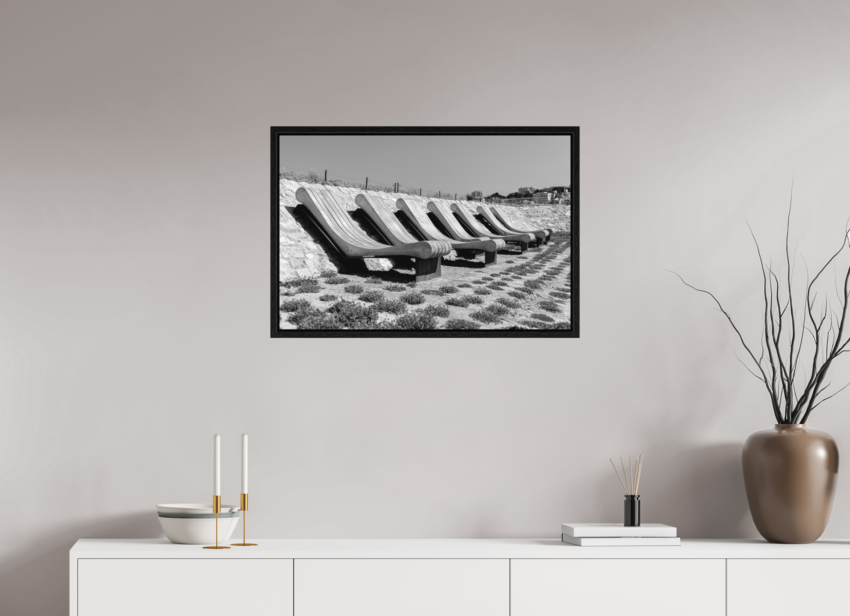 75 x 50 cm, Tirage N&B dans Caisse américaine noire Les Veilleurs du Littoral