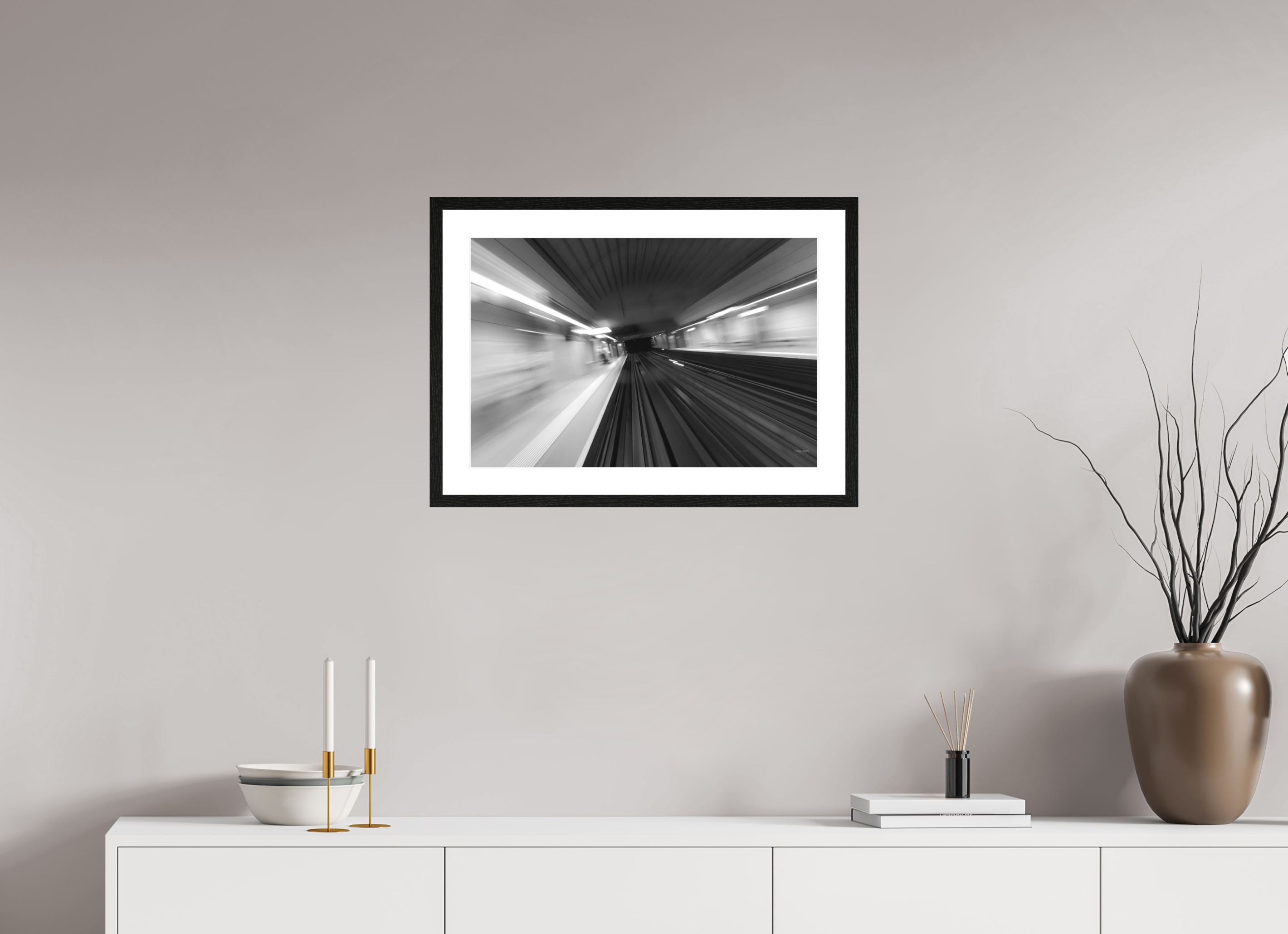 60 x 40 cm, Tirage N&B mat + Cadre noir avec passe-partout Vitesse Souterraine Poster Urbain Abstrait