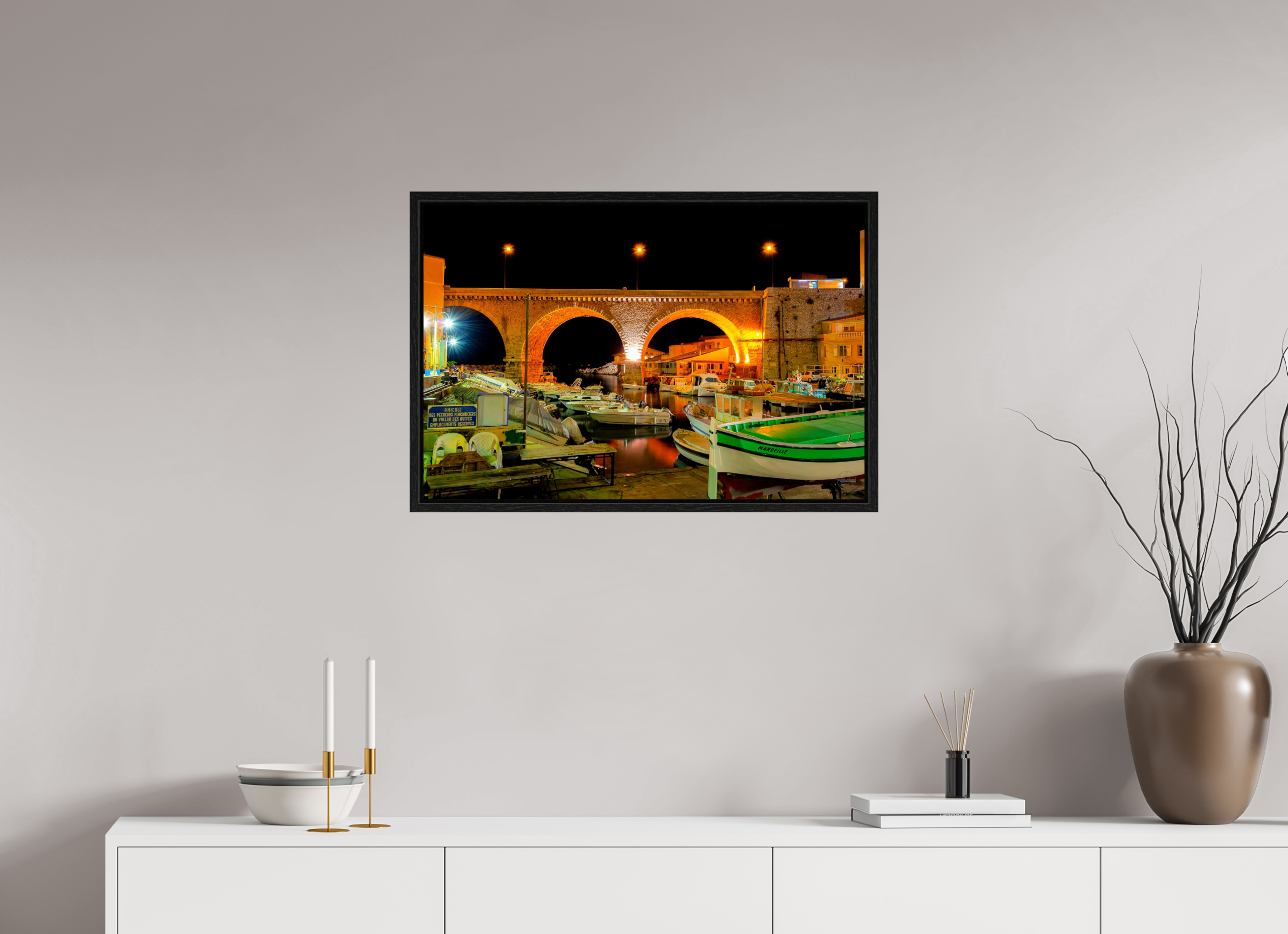 75 x 50 cm, Tirage couleur dans Caisse américaine noire Sous les Arches du Vallon