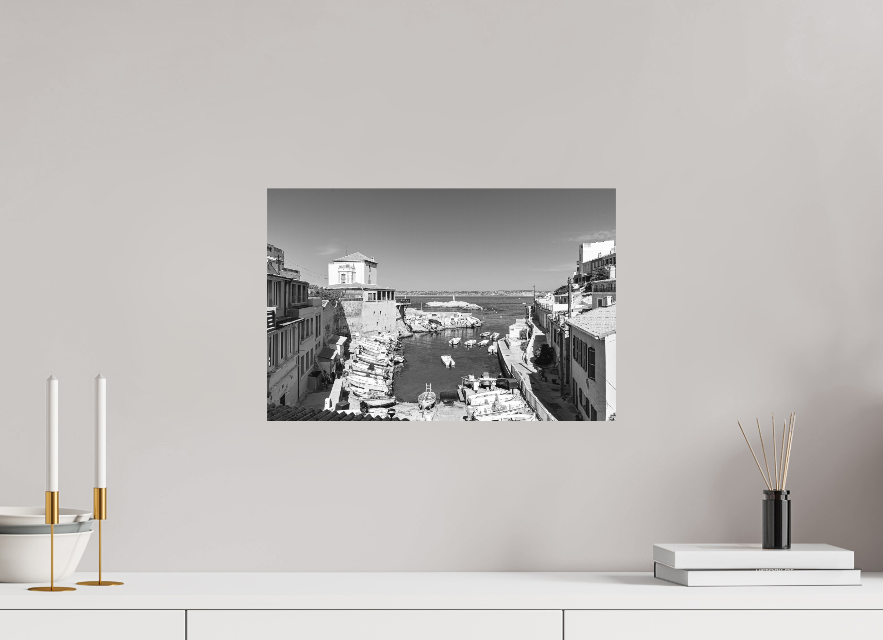 45 x 30 cm, Tirage N&B mat seul Affiche artistique – Silence sur Malmousque