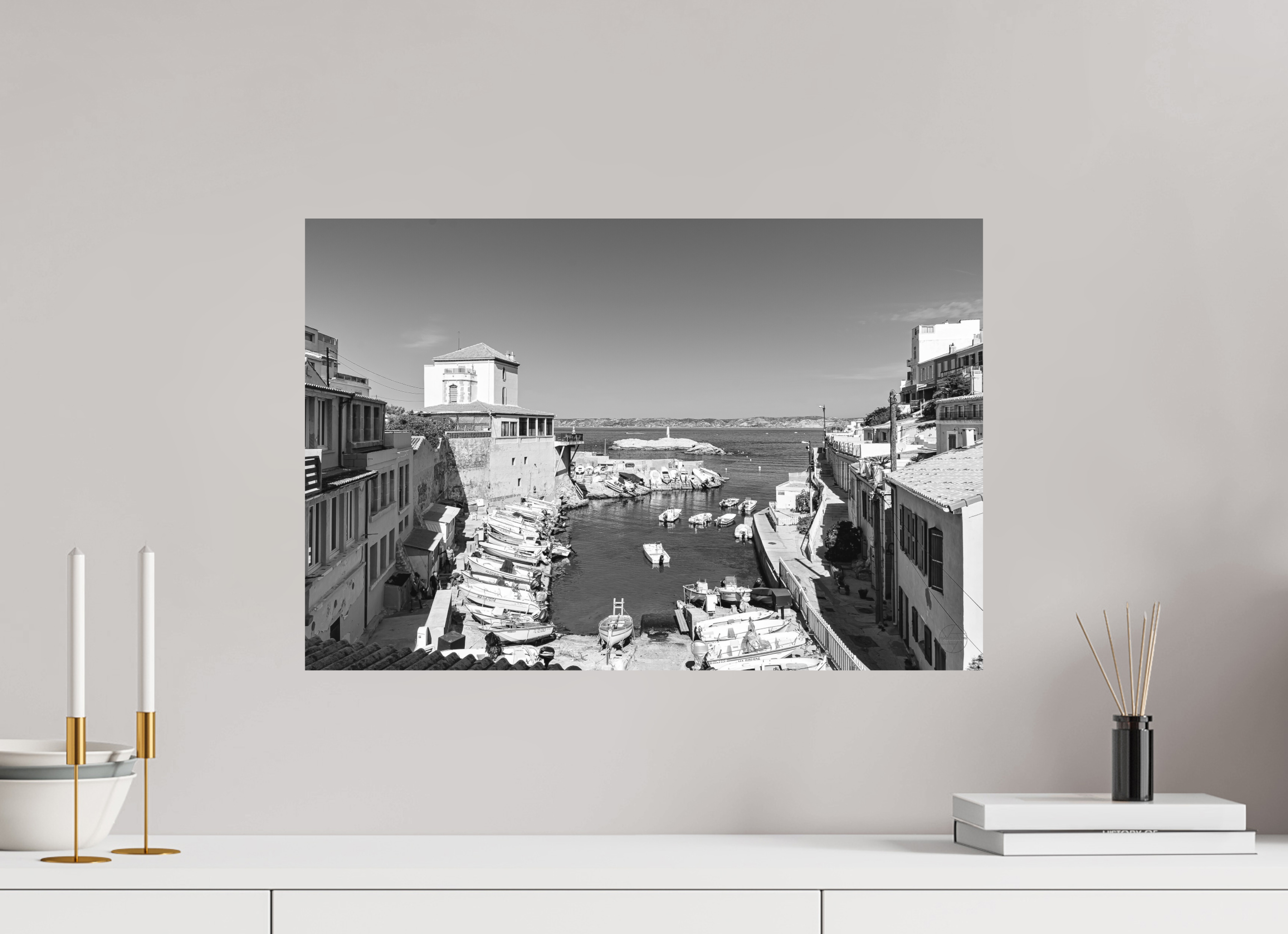 60 x 40 cm, Tirage N&B mat seul Affiche artistique – Silence sur Malmousque