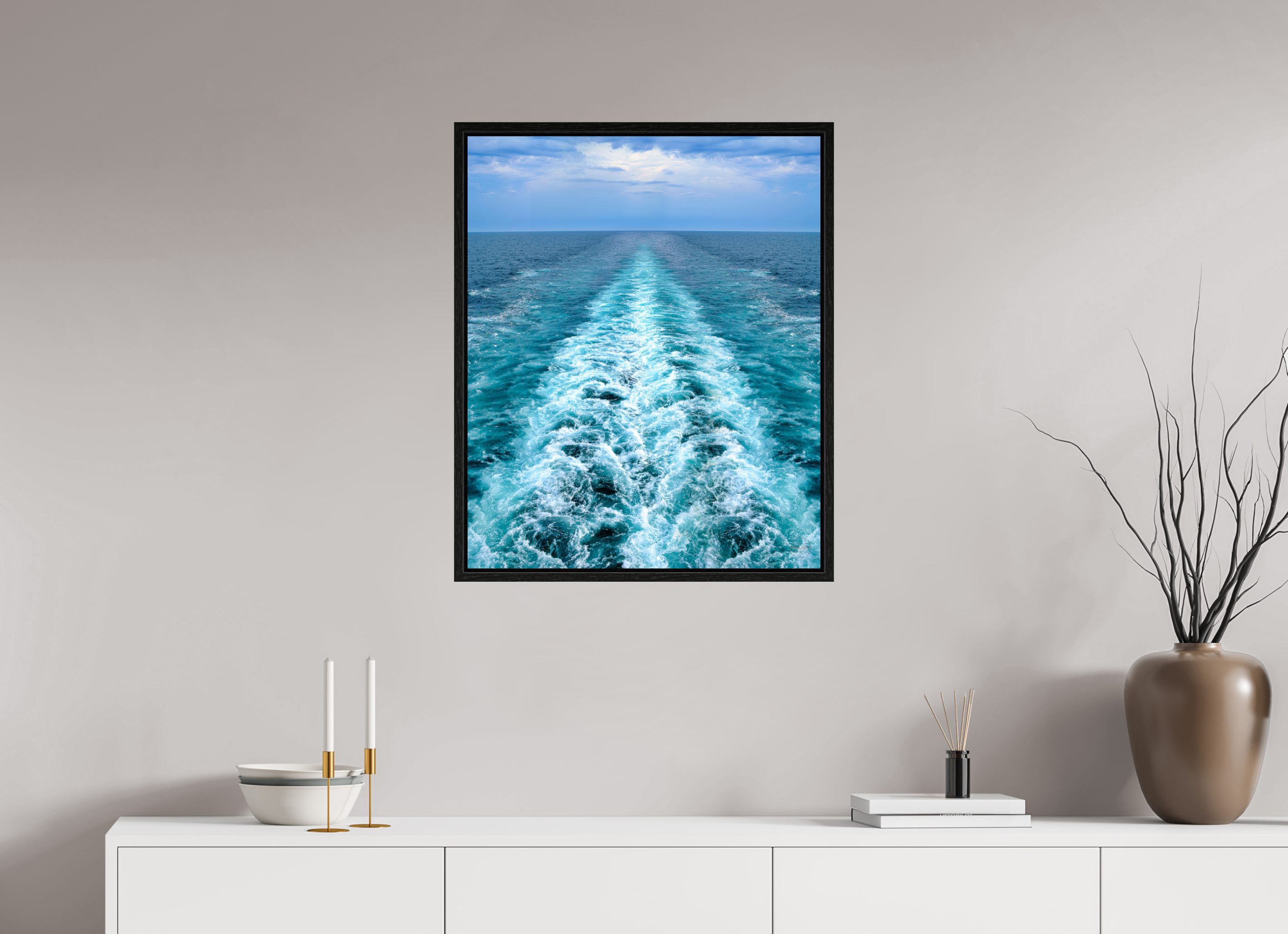 60 x 73,5 cm, Tirage couleur dans Caisse américaine noire Ligne d'Écume | Poster Océan Contemporain & Horizon Infini