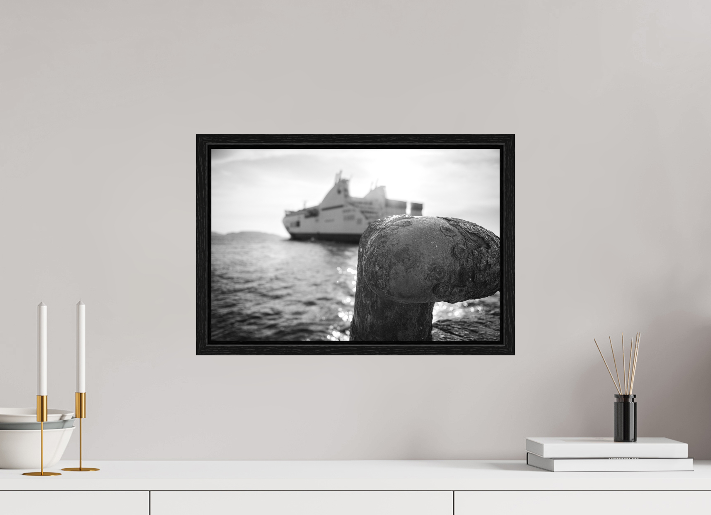 45 x 30 cm, Tirage N & B dans Caisse américaine noire Affiche photo – Larguer les amarres