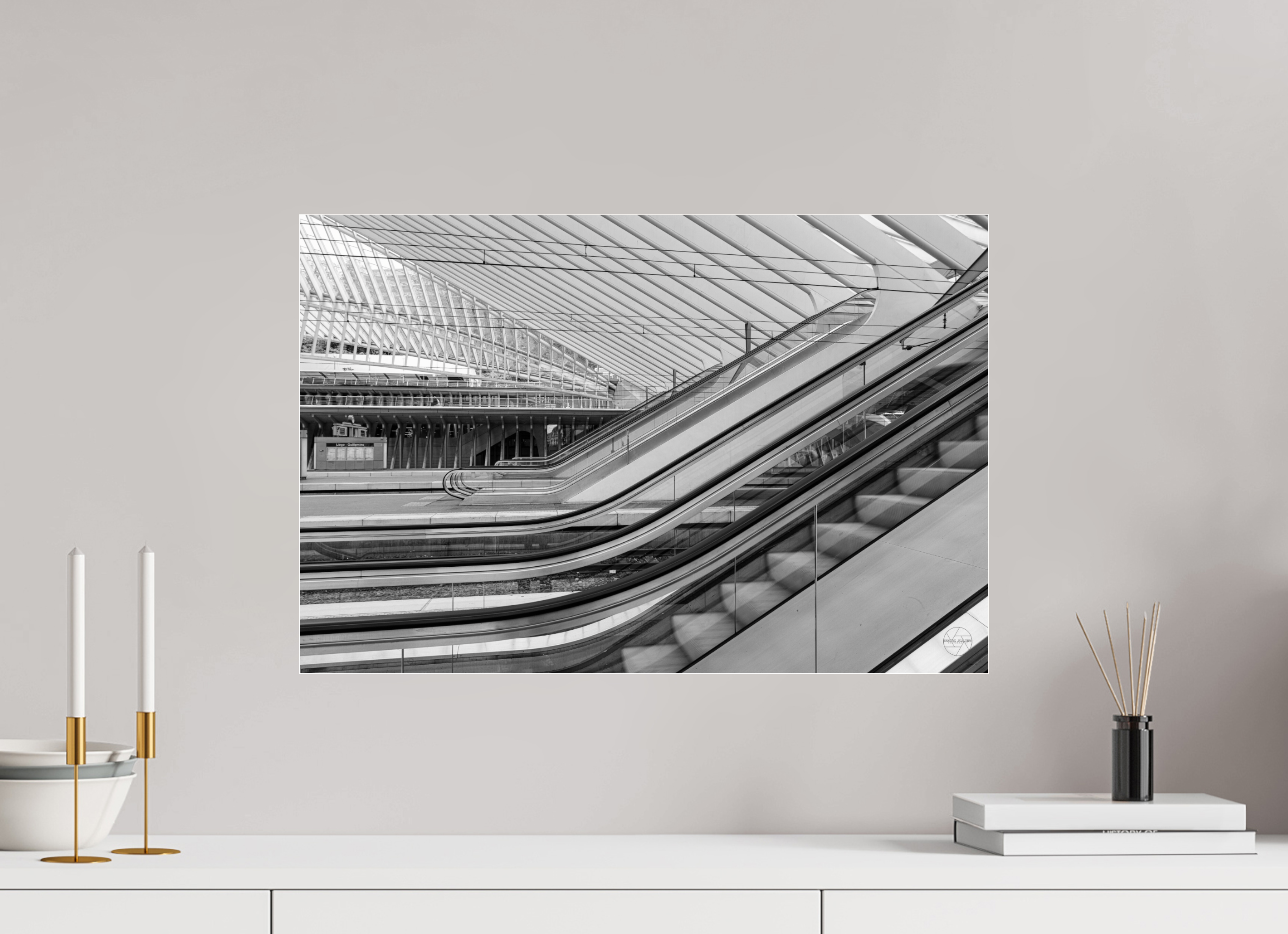 60 x 40 cm, Tirage N&B sous Plexi Photo architecture – Lignes en mouvement