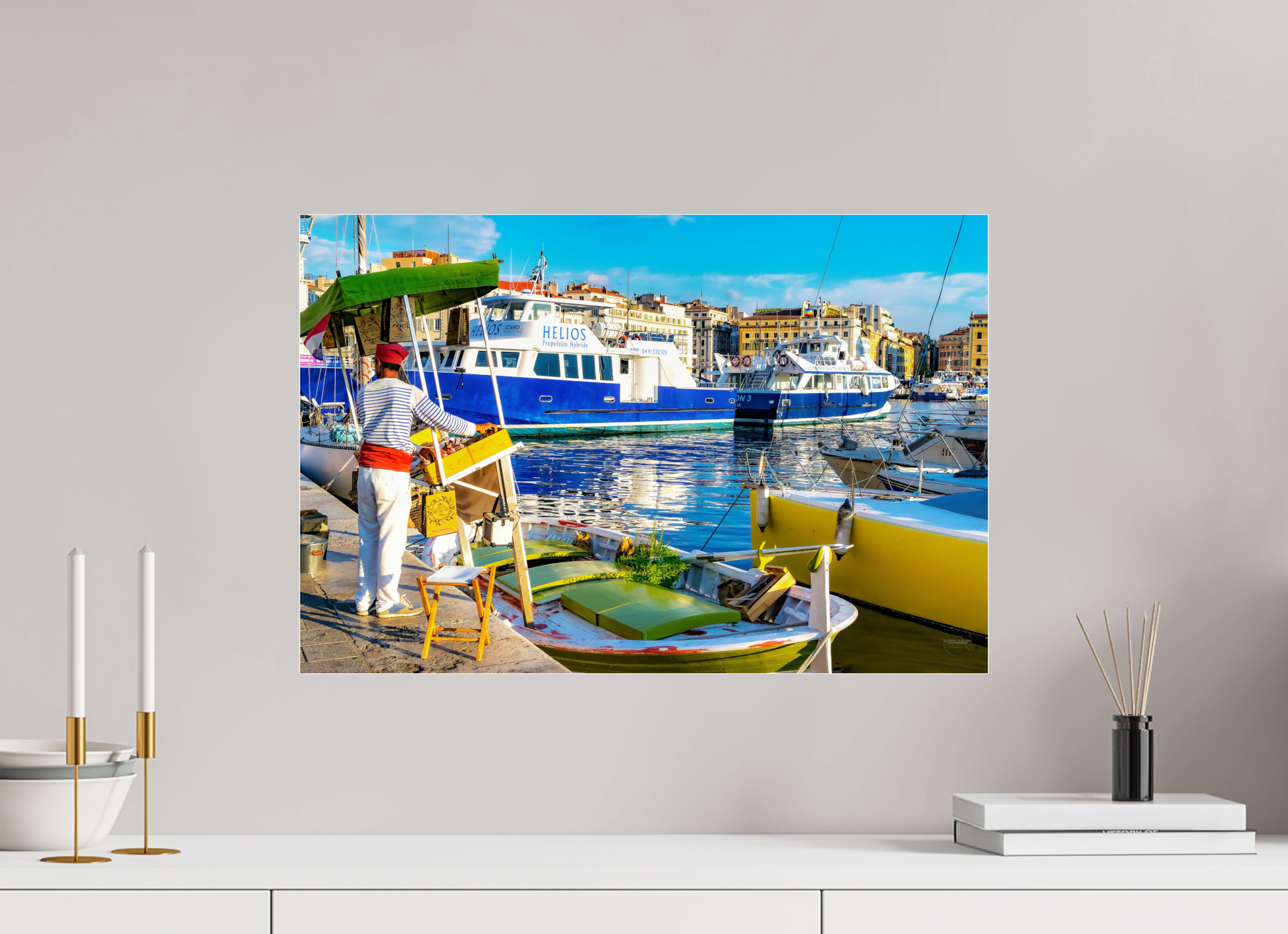 60 x 40 cm, Tirage couleur sous Plexi Le Marchand du Vieux-Port