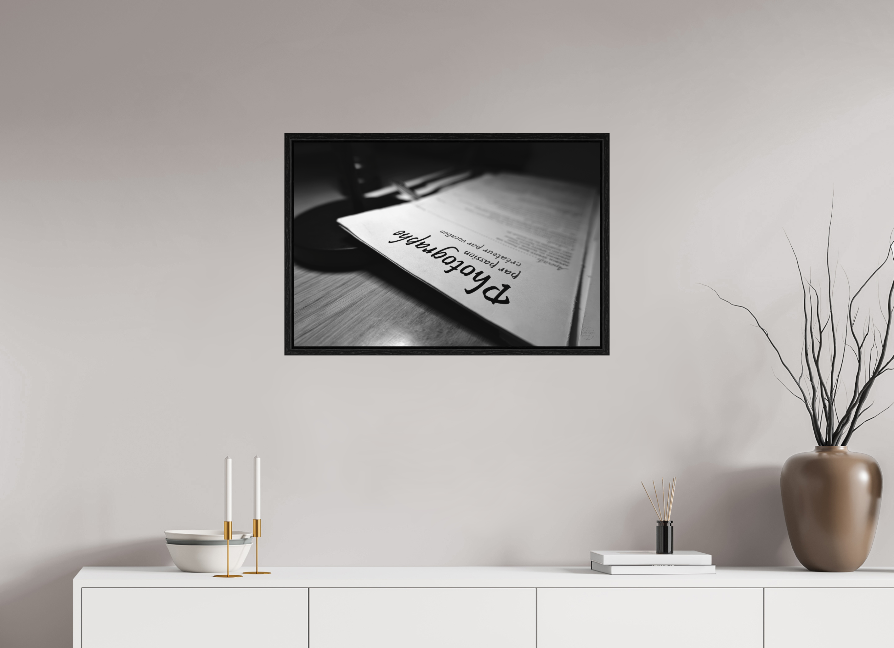75 x 50 cm, Tirage N&B dans Caisse américaine noire Photographe par passion, créateur par vocation | Poster Fine Art