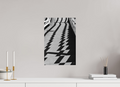 30 x 45 cm, Tirage N&B mat seul Fréquence Descendante | Poster Noir et Blanc Abstrait & Architecture Minimaliste