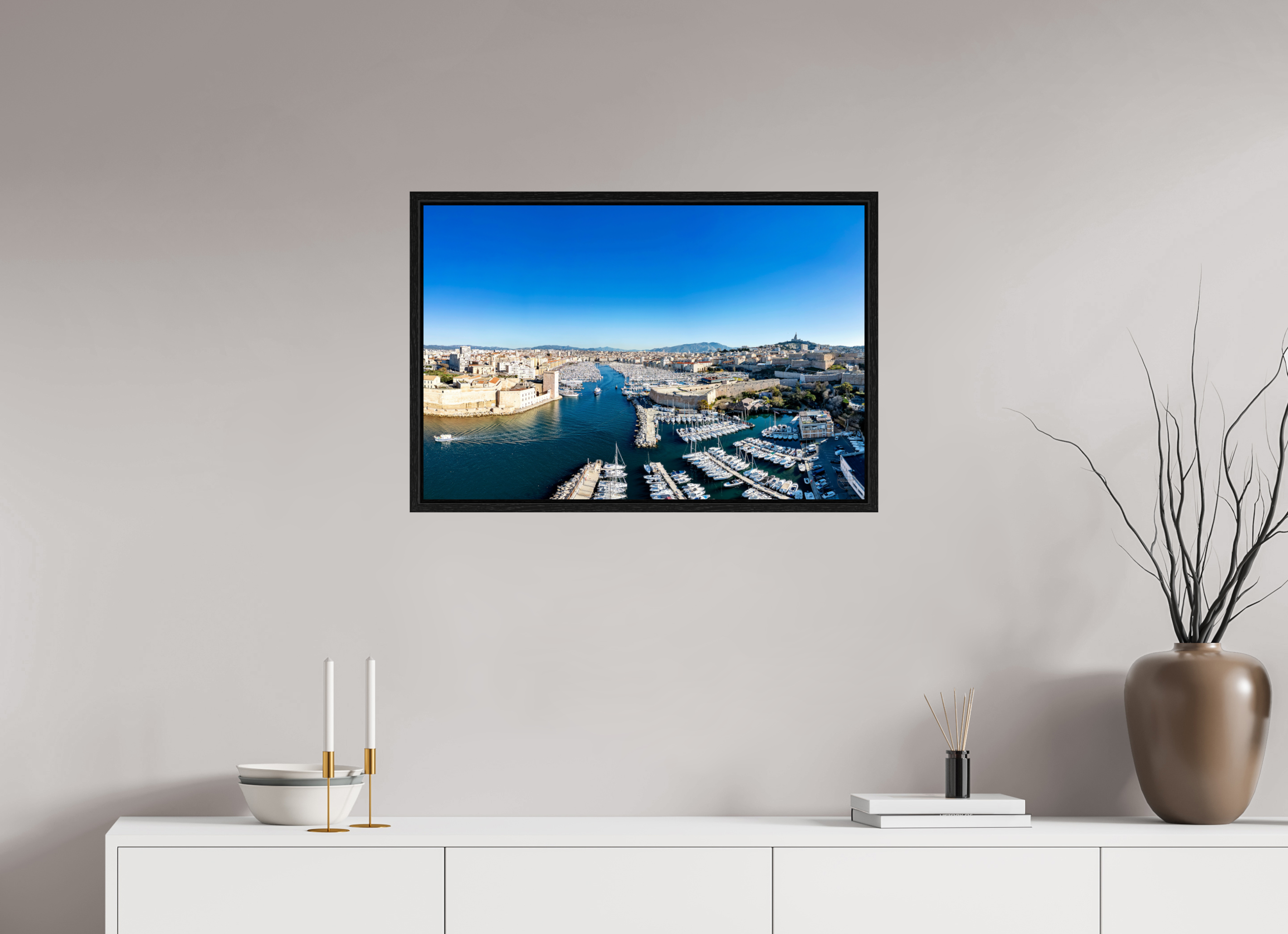 75 x 50 cm, Tirage couleur dans caisse américaine Poster de Marseille - Entre ciel et mer