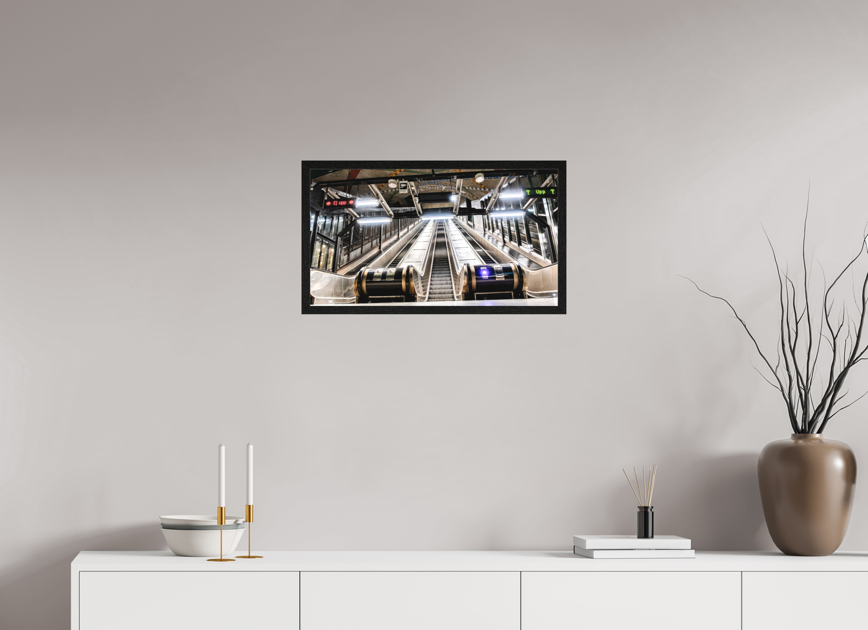 64 x 36 cm, Tirage grand format encadré Vers le Haut | Poster Architecture Urbaine & Design Contemporain