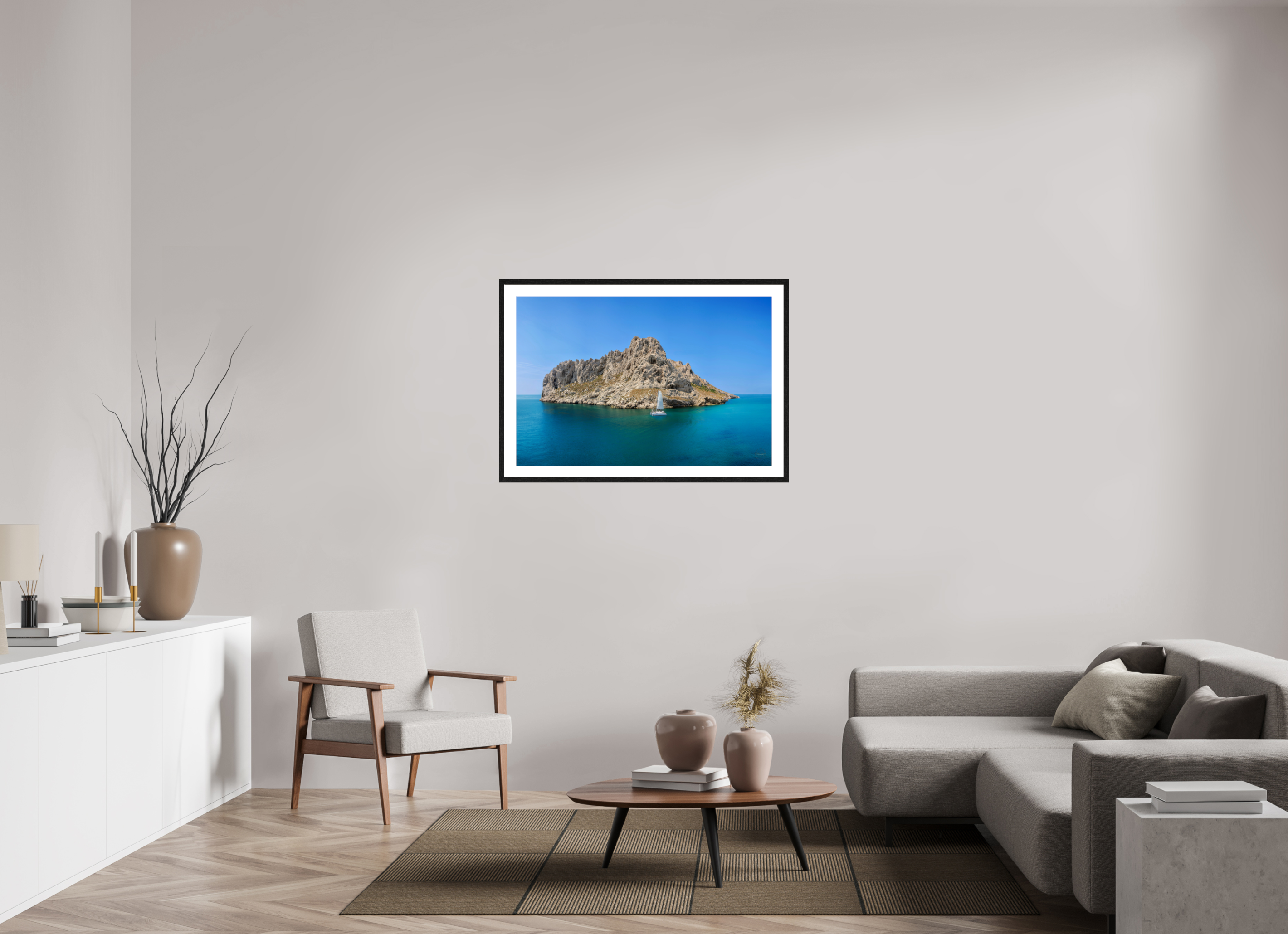 105 x 70 cm, Tirage couleur brillant + Cadre noir avec passe-partout Poster - Voilier au pied de l'îles Maïre à Marseille