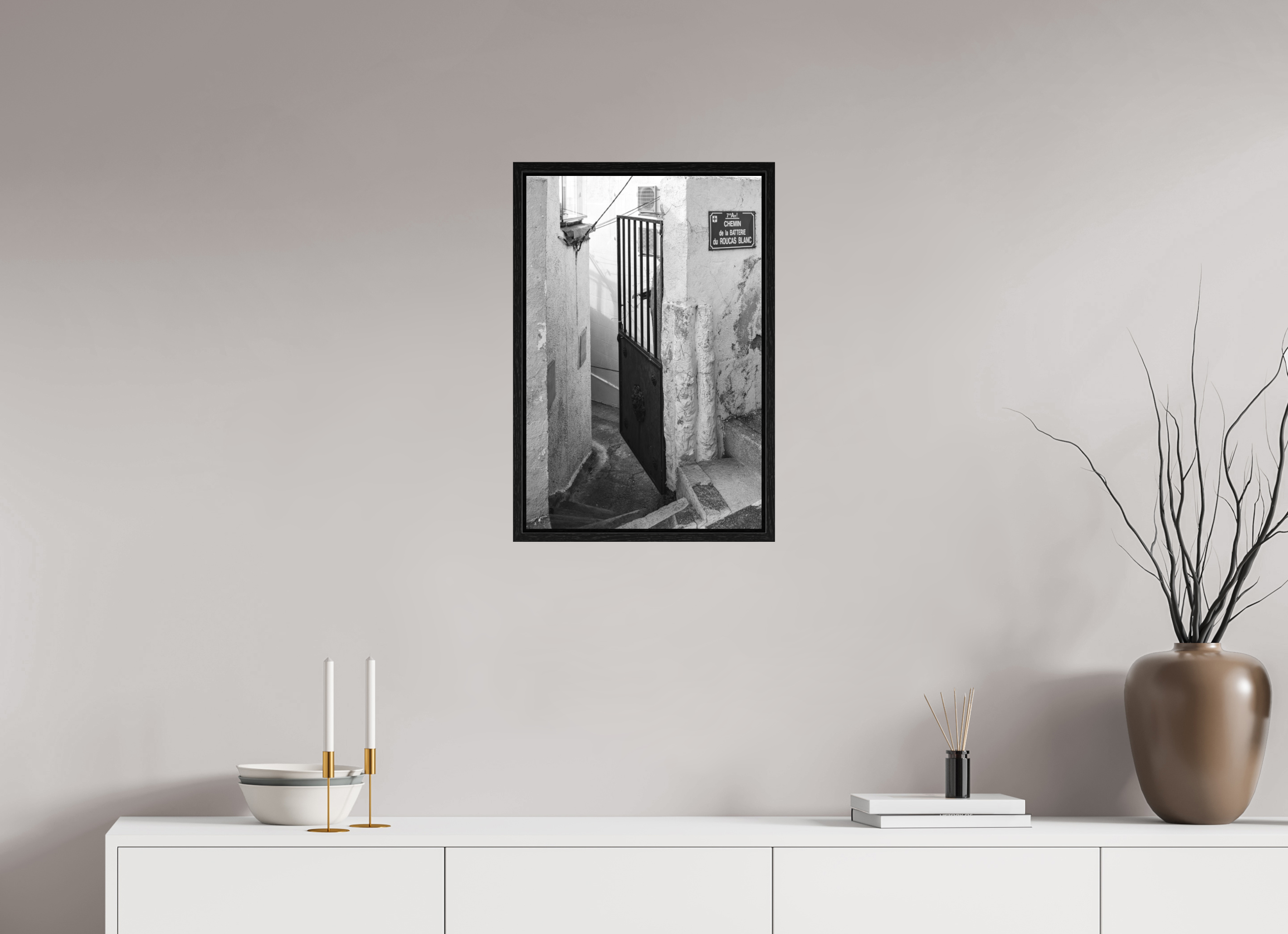 40 x 60 cm, Tirage N&B dans Caisse américaine noire Perspective urbaine - Passage Secret