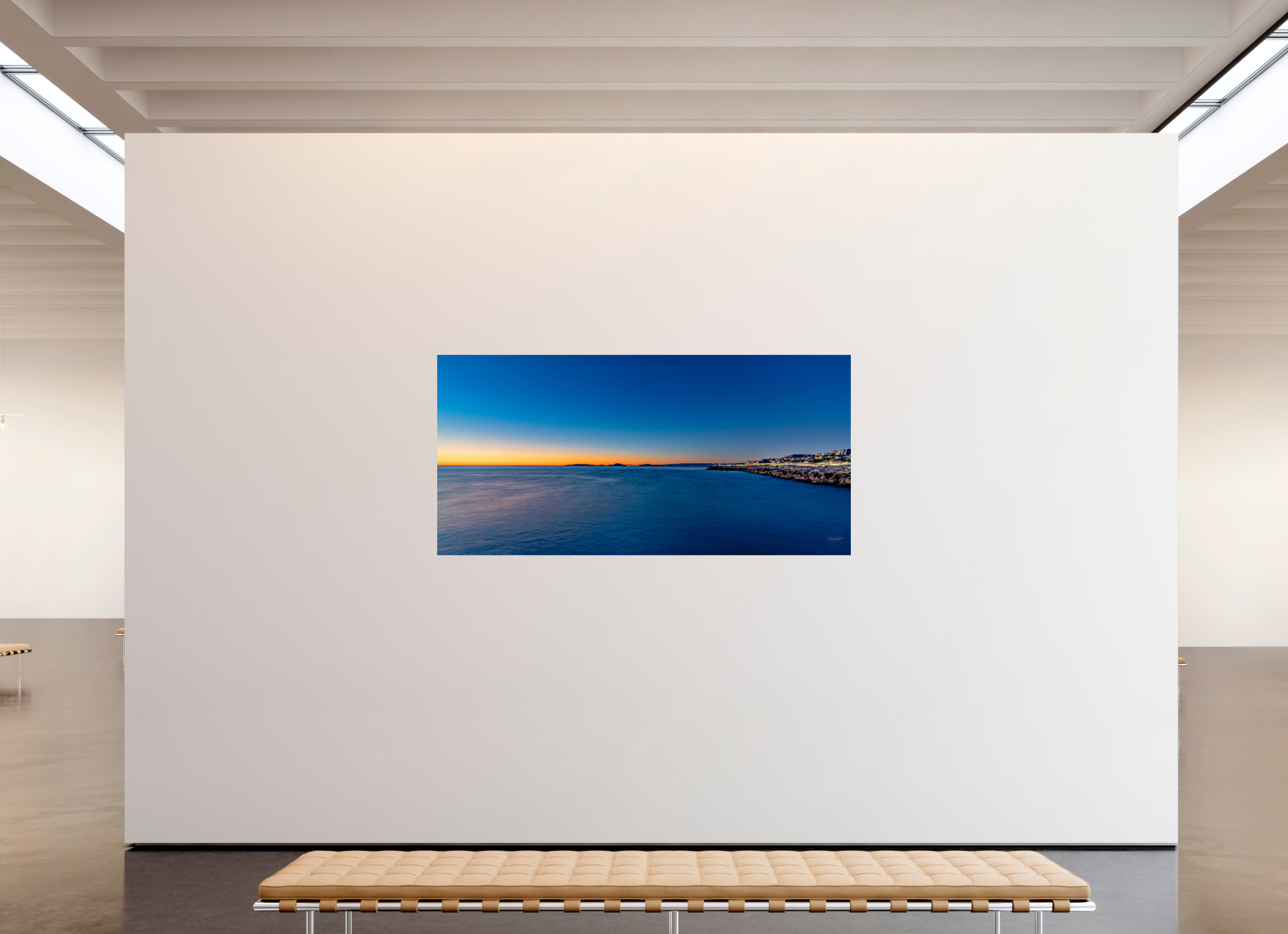 206,4 x 100 cm, Tirage couleur brillant seul Bleu Infini