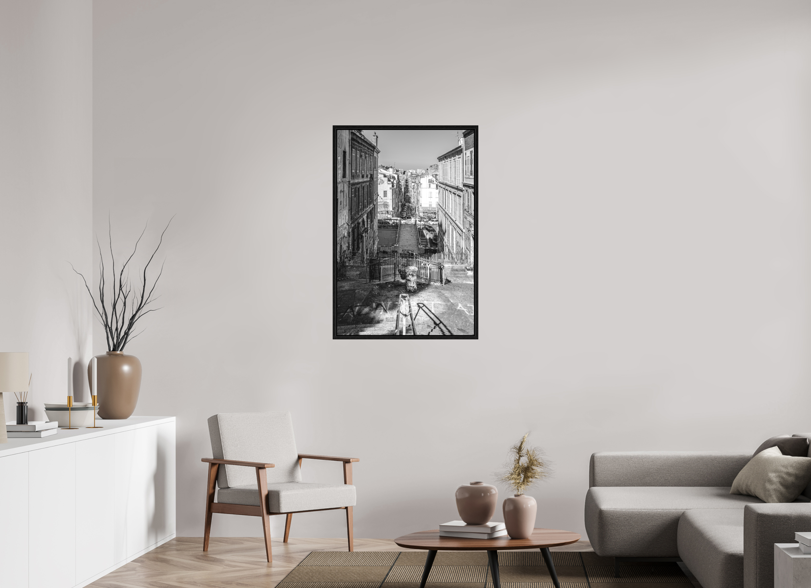 70 x 105 cm, Tirage N&B dans Caisse américaine noire Affiche urbaine – Perspective Marseillaise