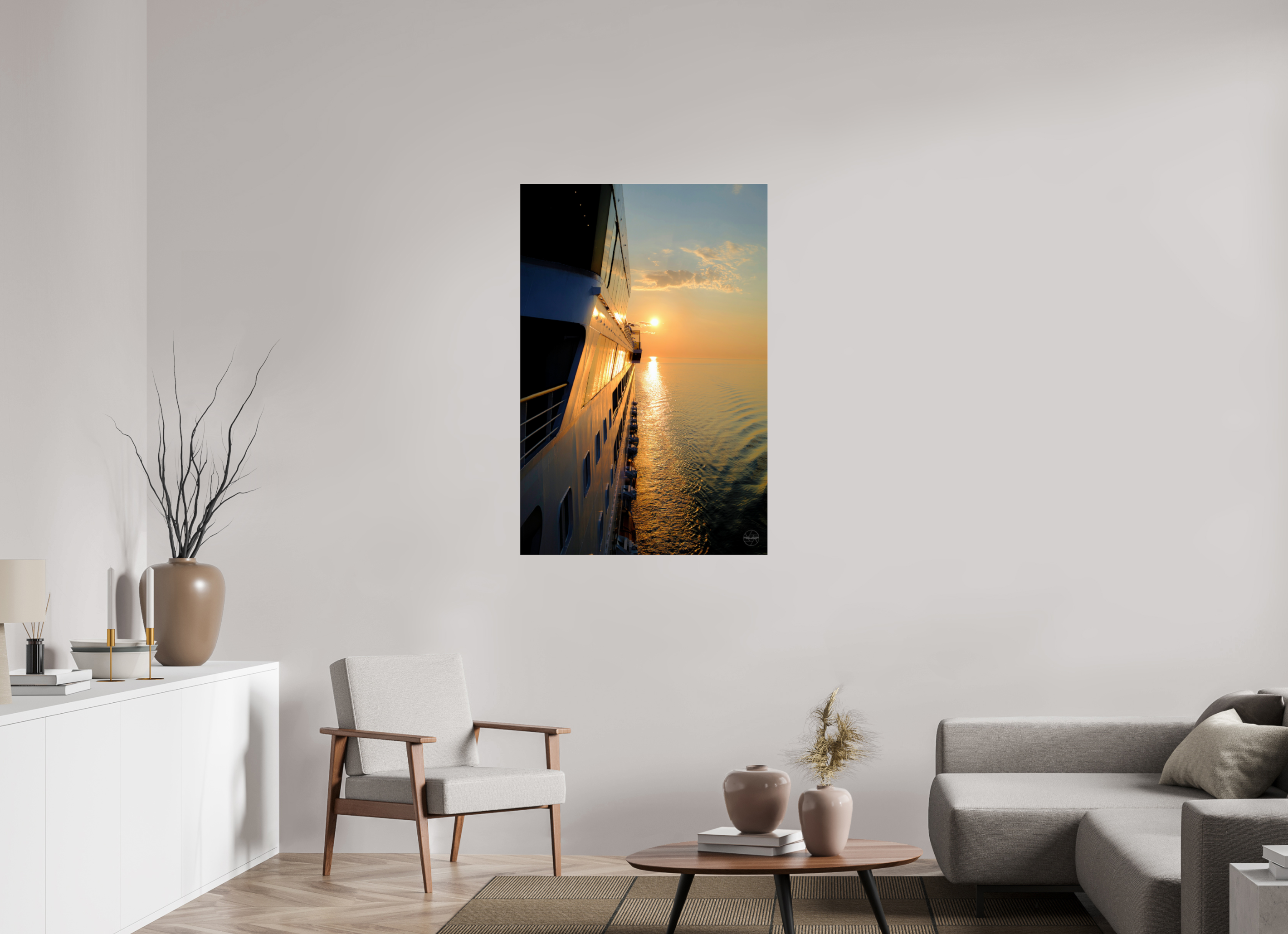80 x 120 cm, Tirage couleur sous Plexi Poster coucher de soleil en mer – Reflets dorés sur la coque d’un navire