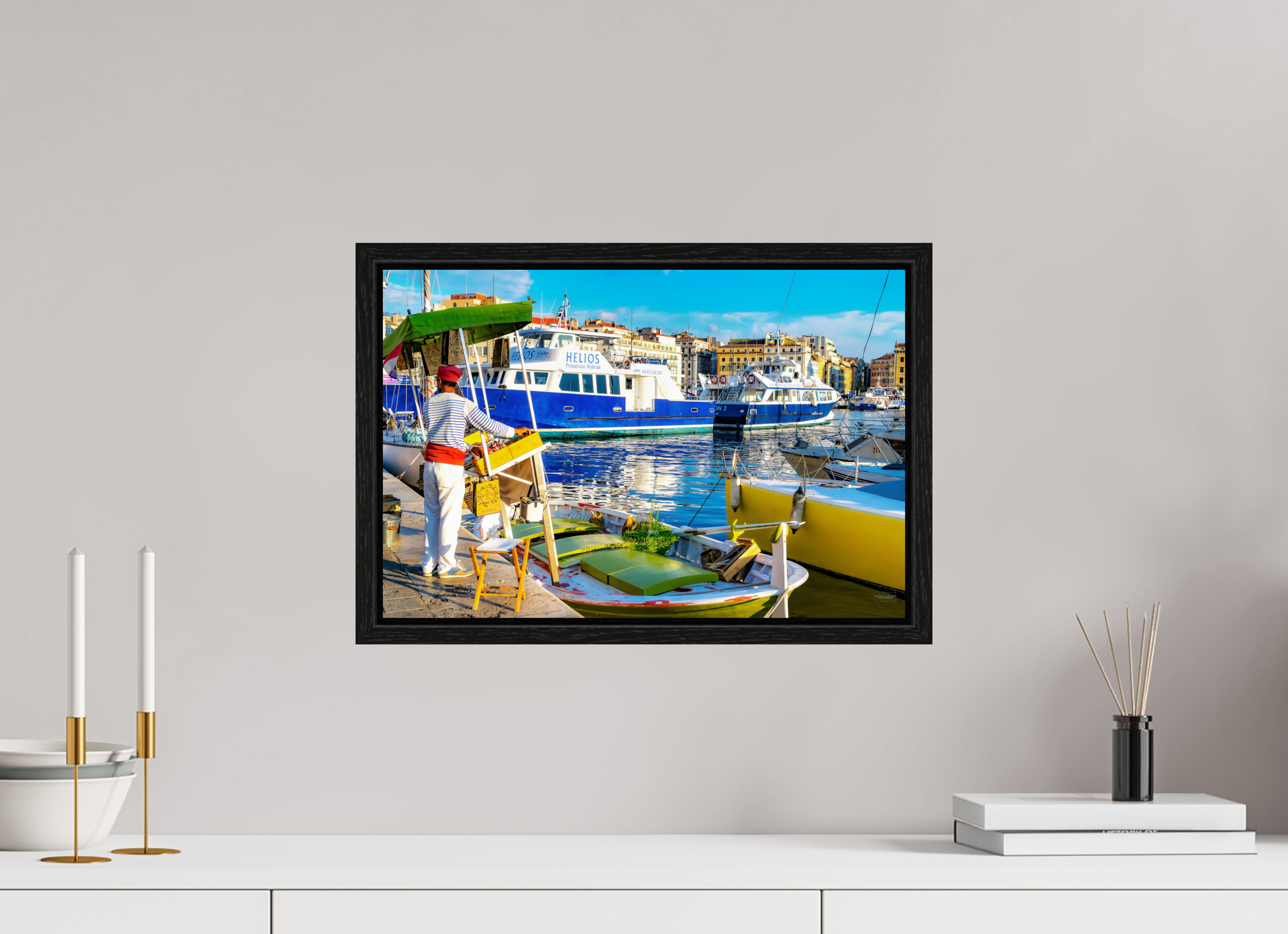45 x 30 cm, Tirage couleur dans Caisse américaine noire Le Marchand du Vieux-Port
