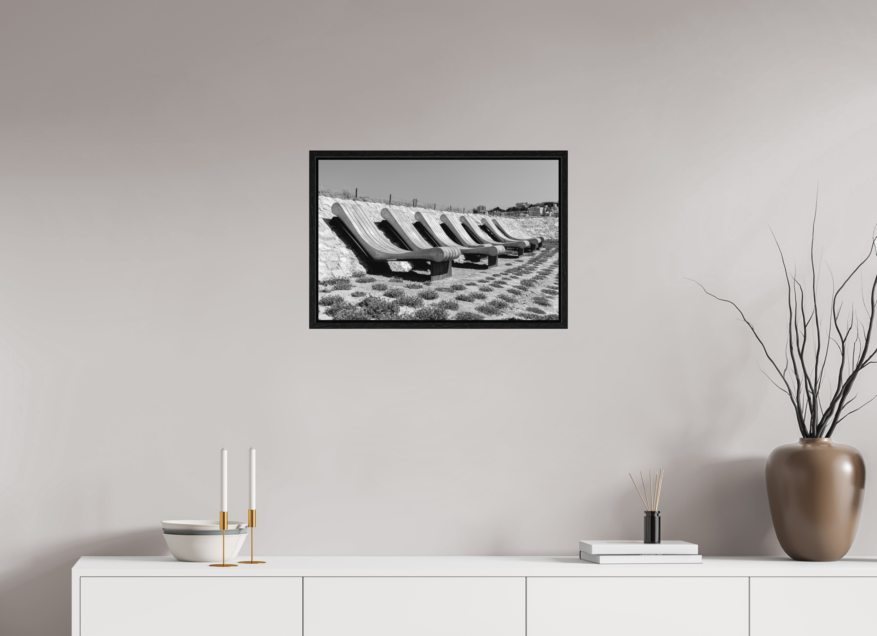 60 x 40 cm, Tirage N&B dans Caisse américaine noire Les Veilleurs du Littoral
